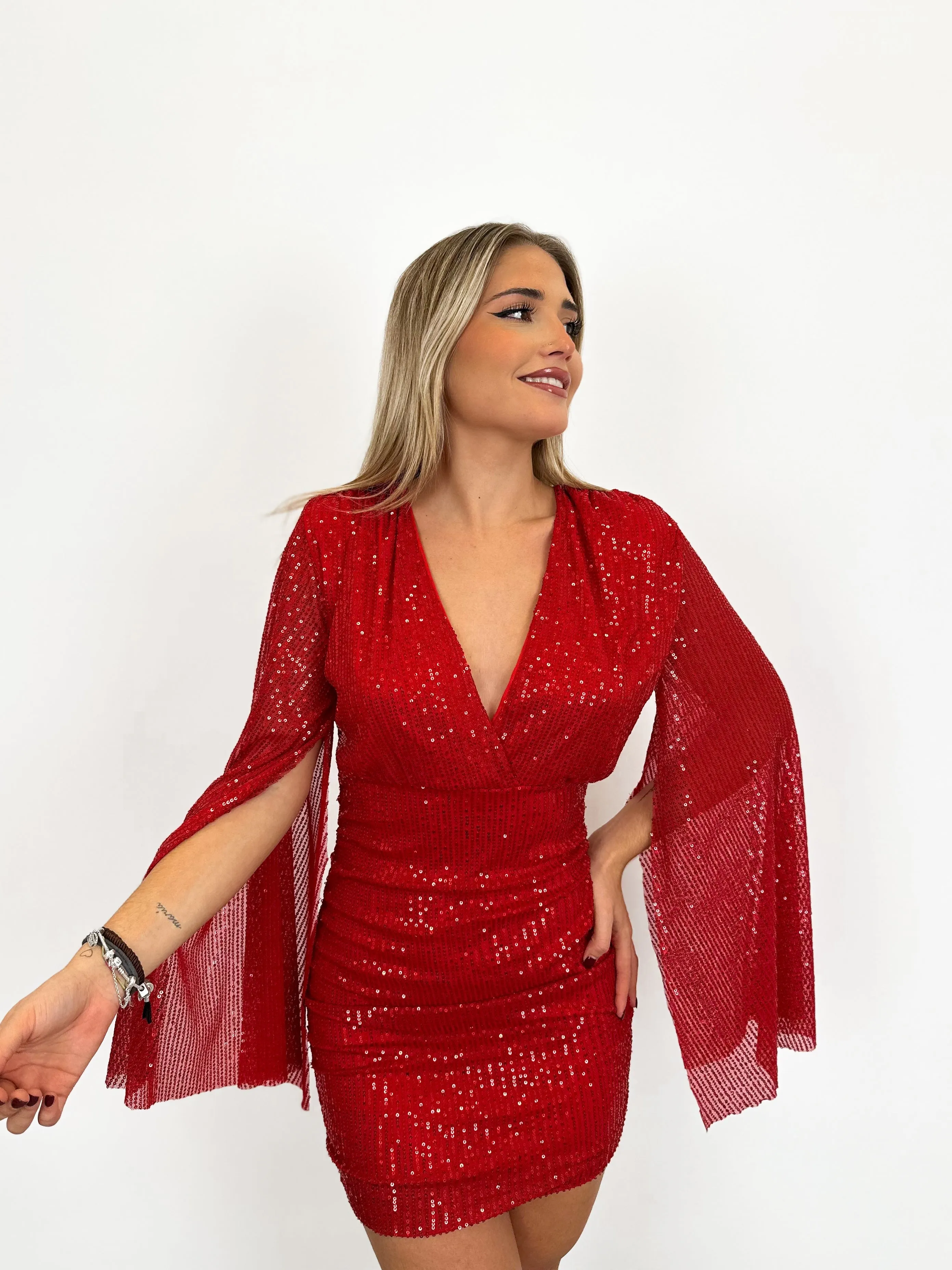 Vestido glitter mangas rojo sold by Sorellas product image thumbnail 3