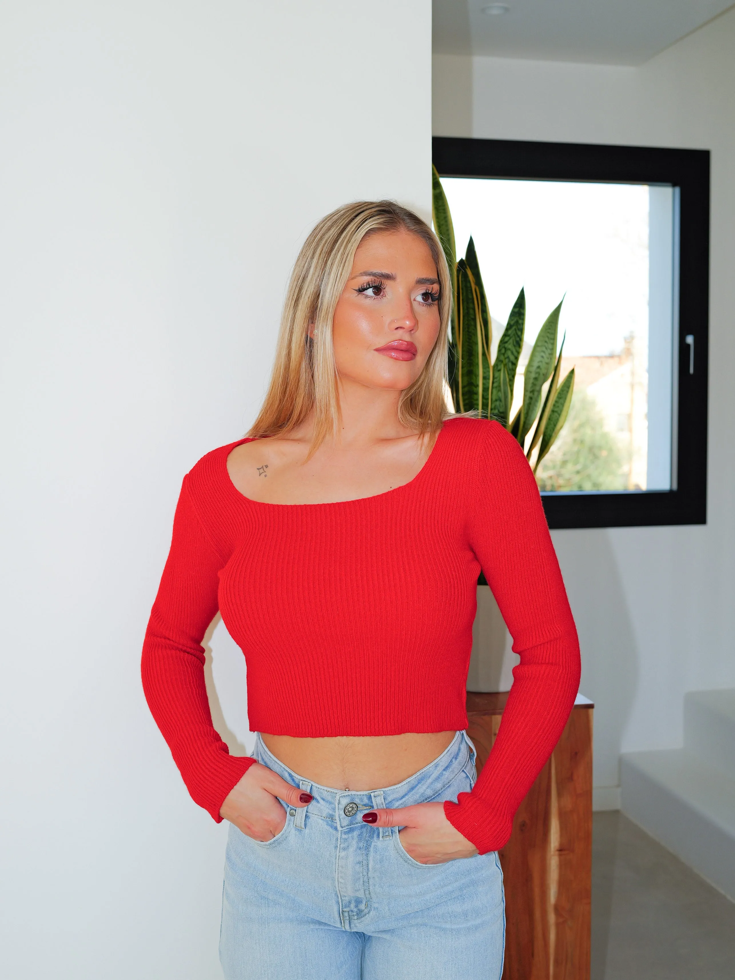 Jersey escote cuadrado canalé rojo sold by Sorellas product image thumbnail 4