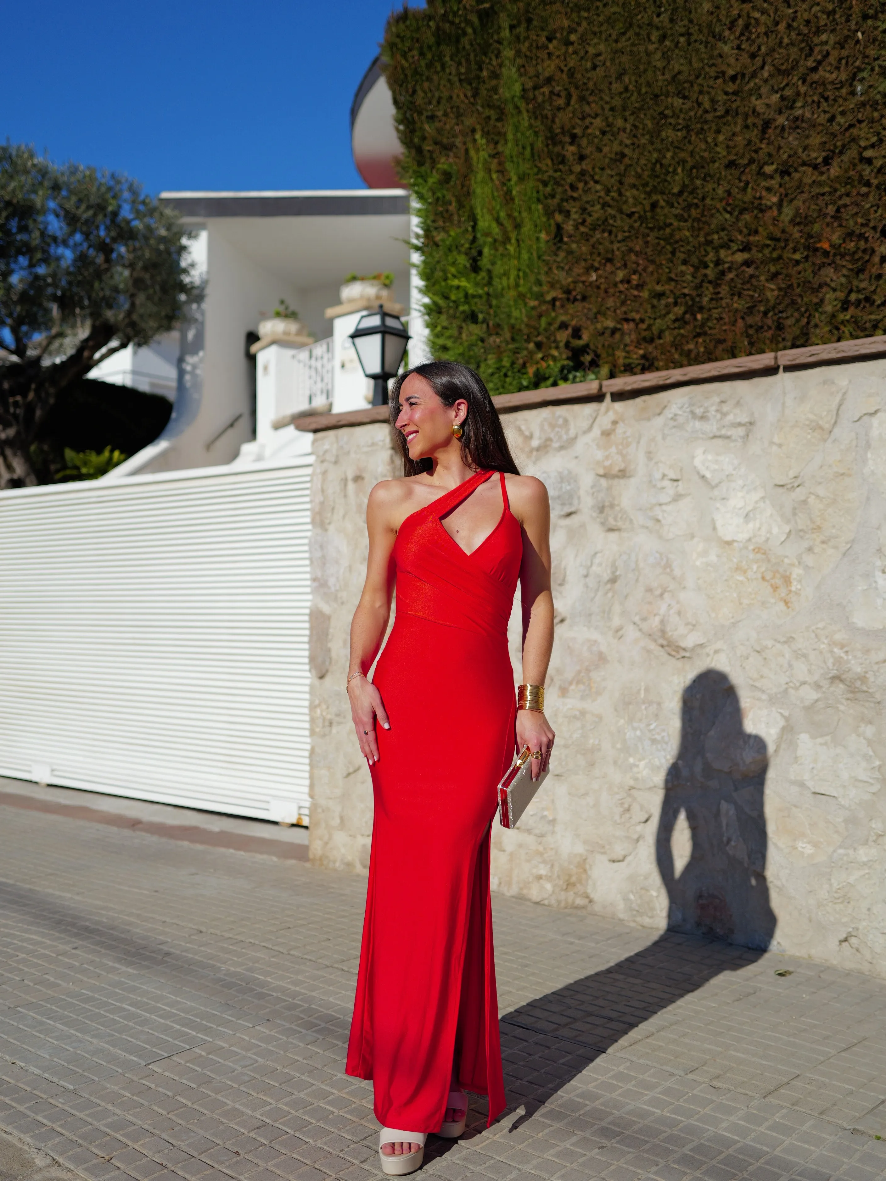 Vestido largo pico banda rojo sold by Sorellas product image thumbnail 4