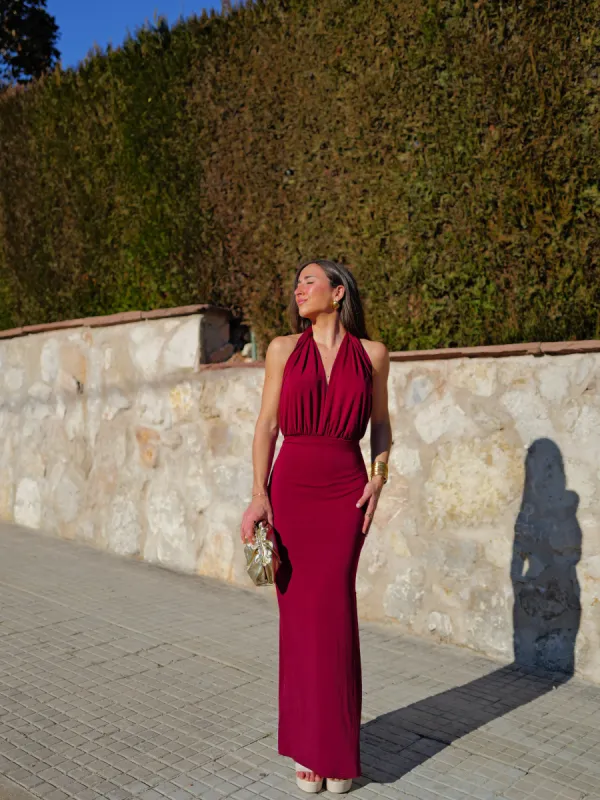 Vestido largo halter cascada burdeos sold by Sorellas