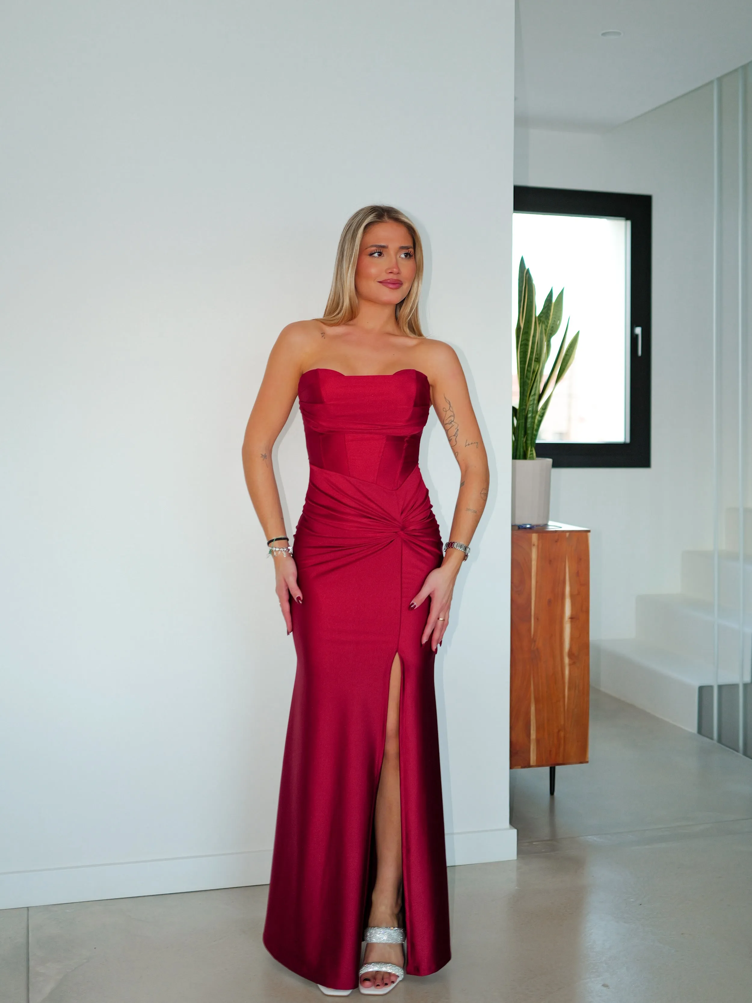 Vestido corsé banda corazón nudo burdeos sold by Sorellas product image thumbnail 3