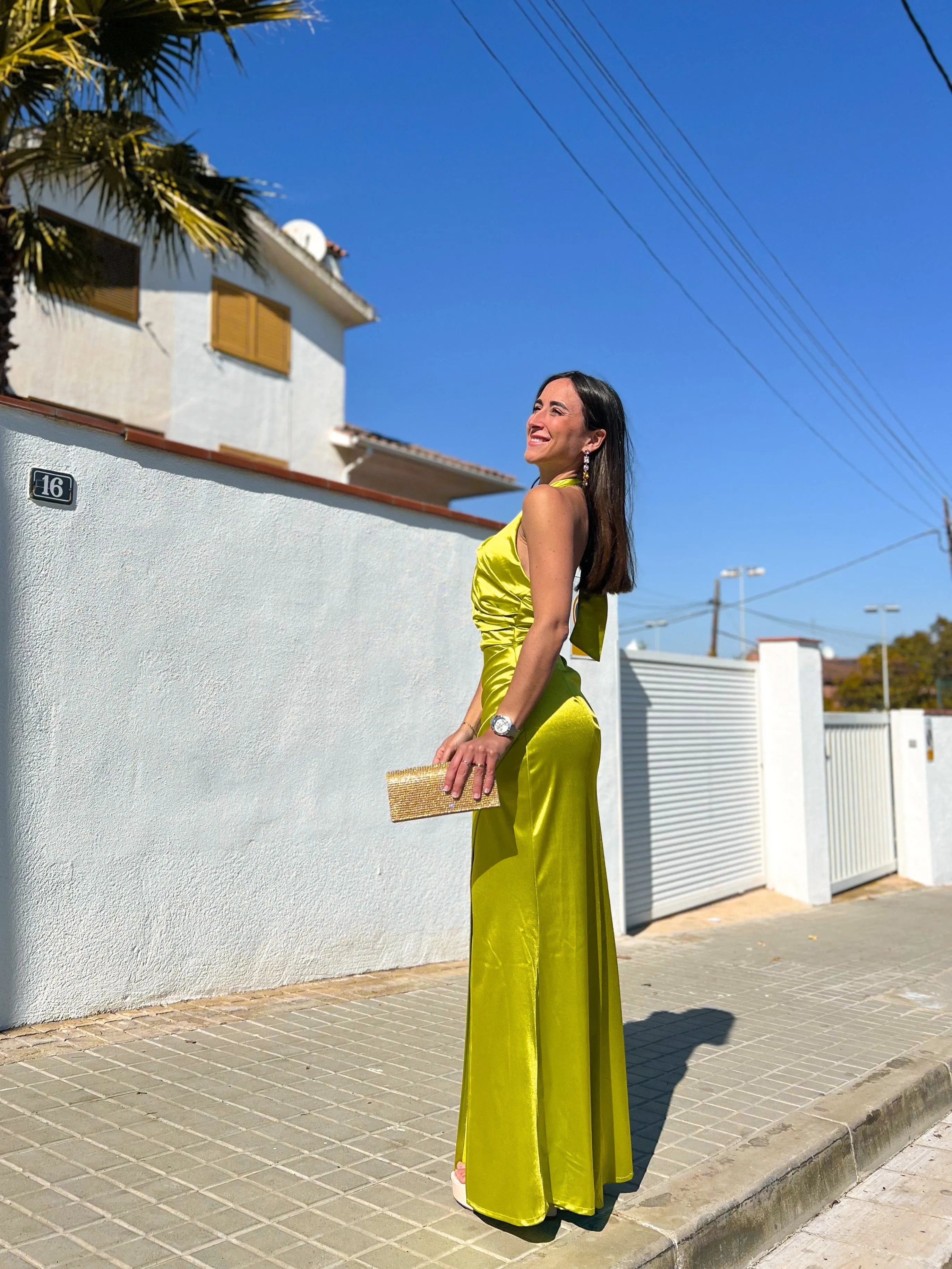 Vestido largo halter drapeado lima sold by Sorellas product image thumbnail 3