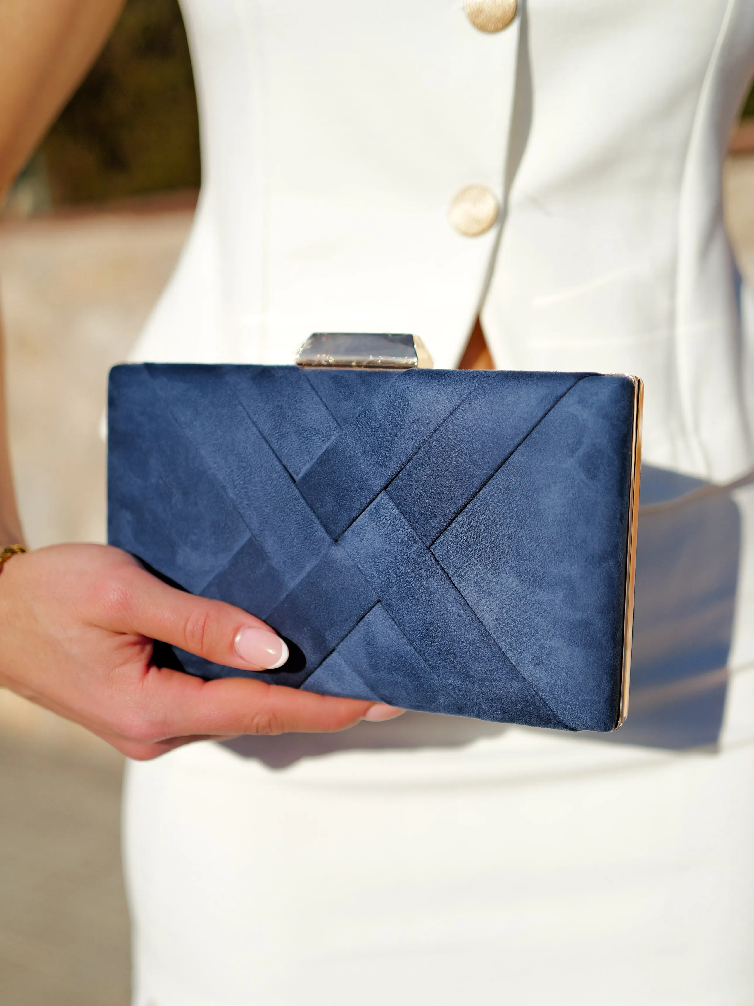 Clutch trenzado marino sold by Sorellas product image thumbnail 4