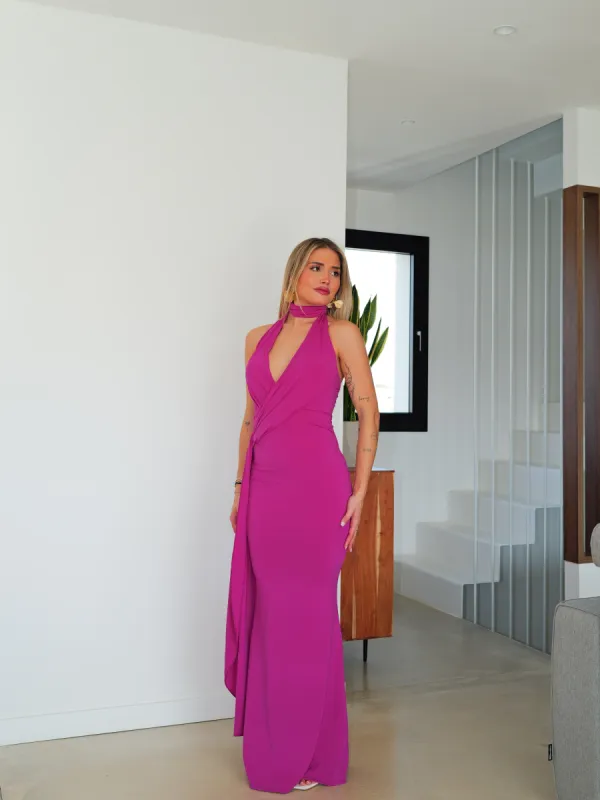 Vestido choker cut banda amarena sold by Sorellas