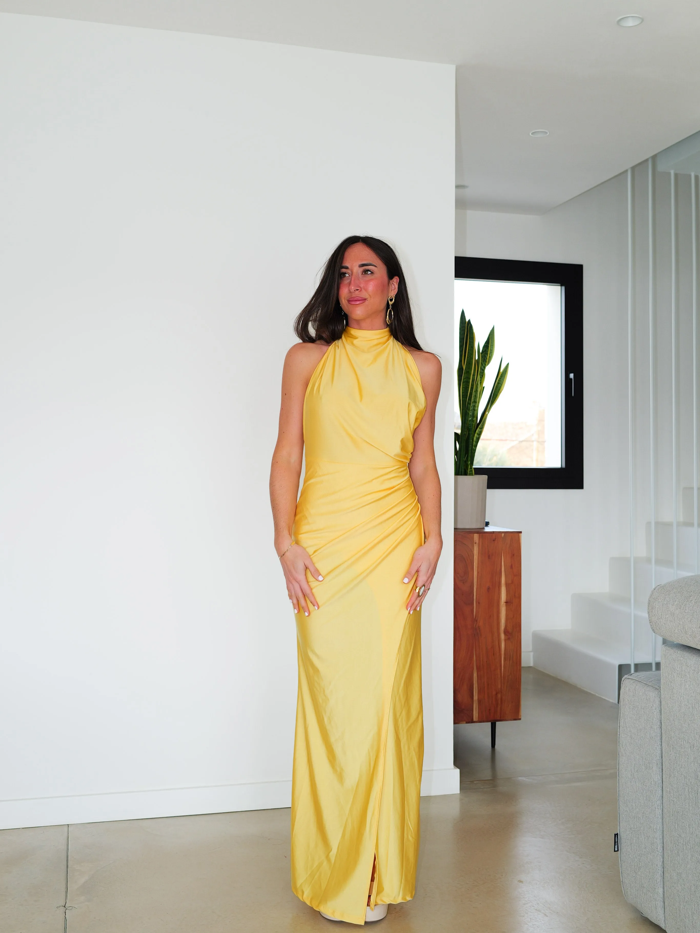 Vestido halter espalda lazo amarillo sold by Sorellas product image thumbnail 4