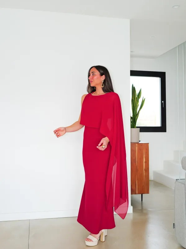 Vestido detalle capa burdeos sold by Sorellas