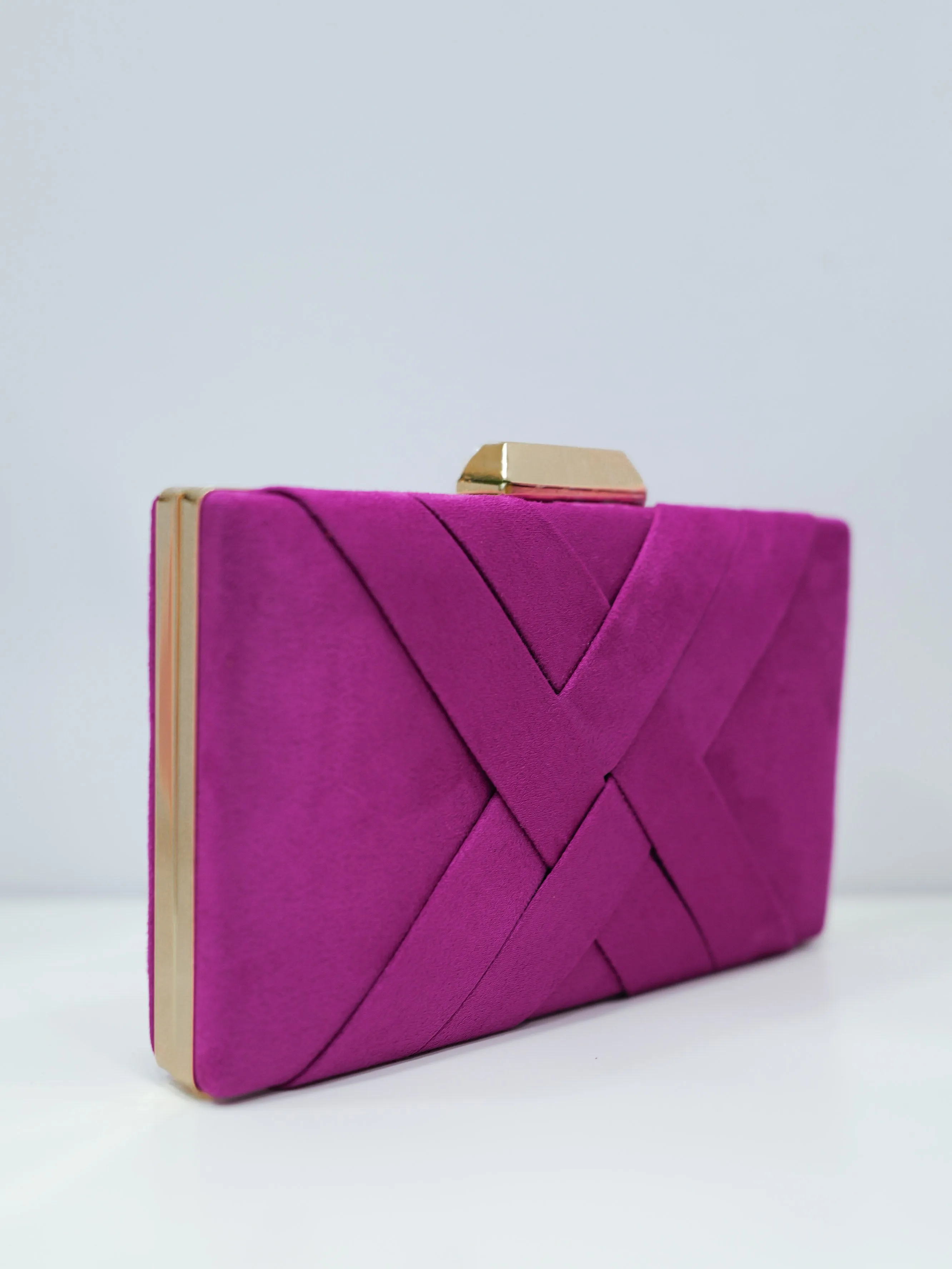 Clutch trenzado amarena sold by Sorellas product image thumbnail 4