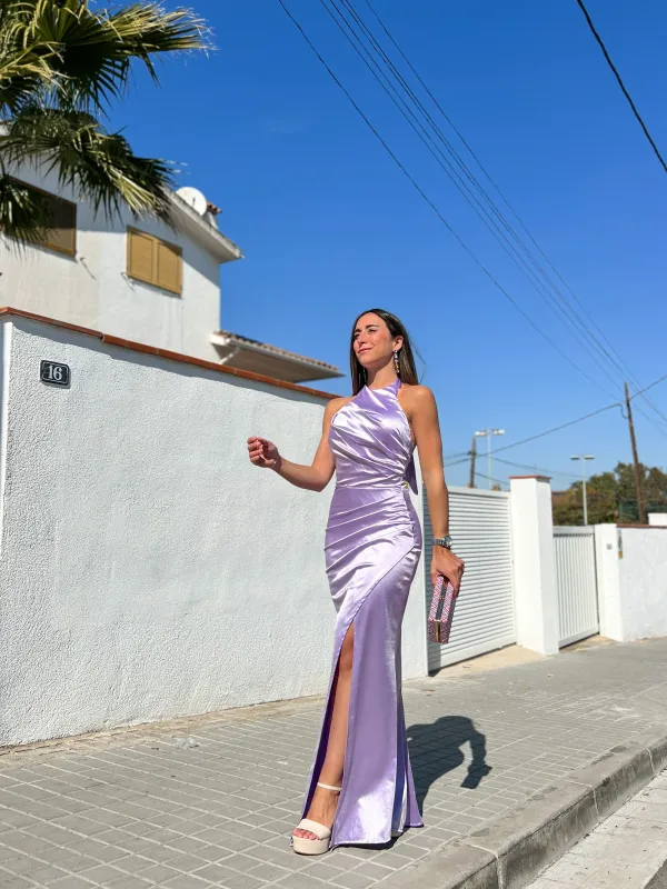 Vestido largo halter drapeado lila sold by Sorellas