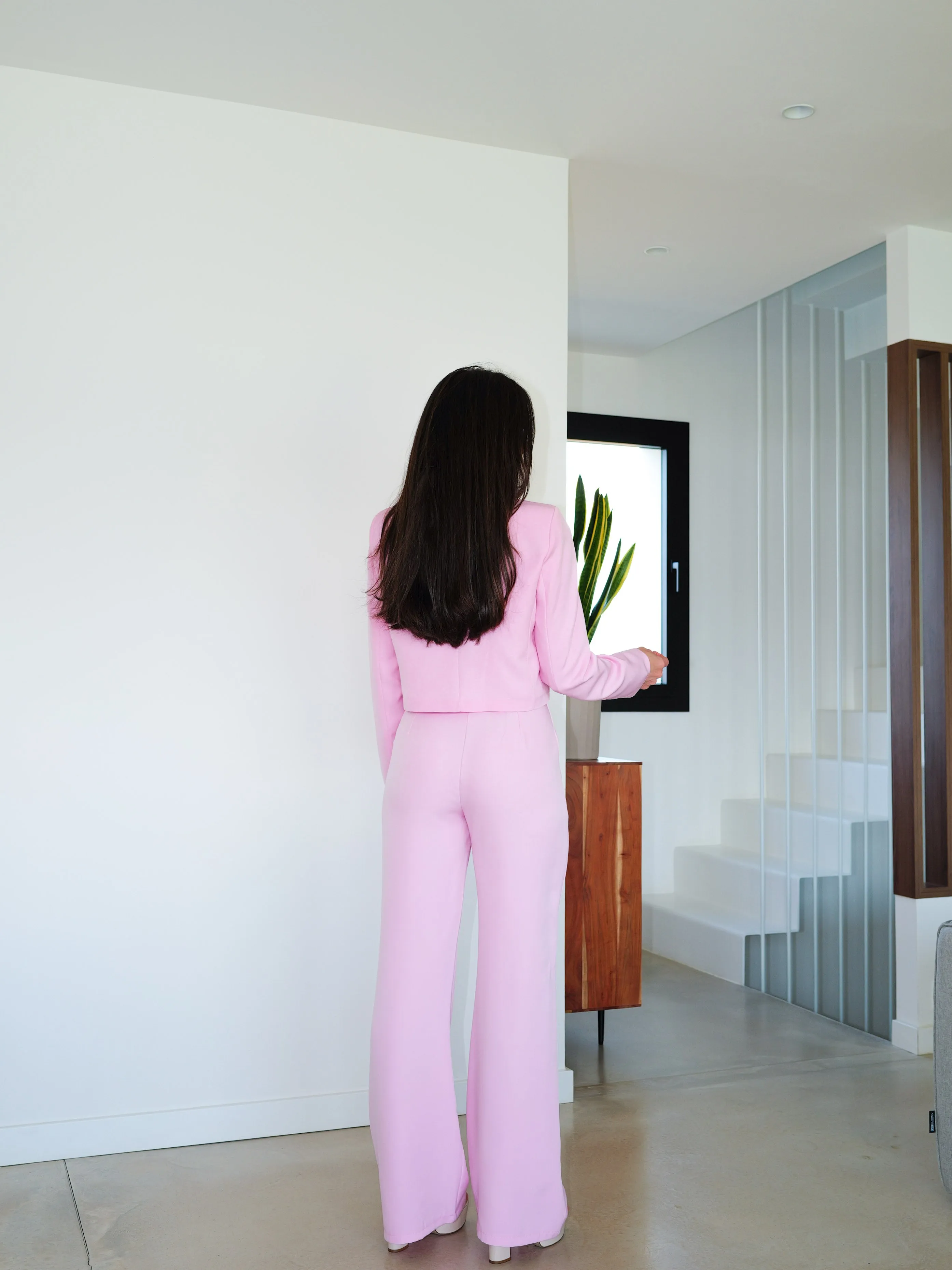 Pantalón traje wide leg rosa sold by Sorellas product image thumbnail 4