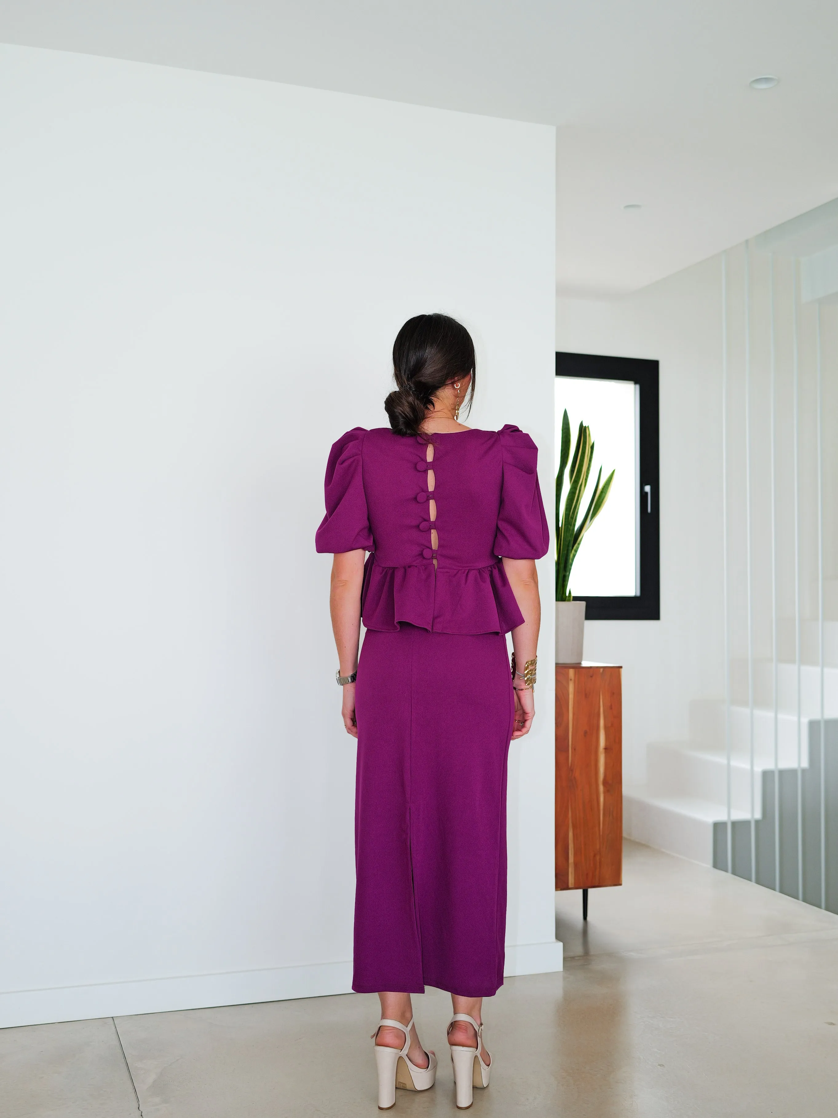 Conjunto falda midi pomposo amarena sold by Sorellas product image thumbnail 2