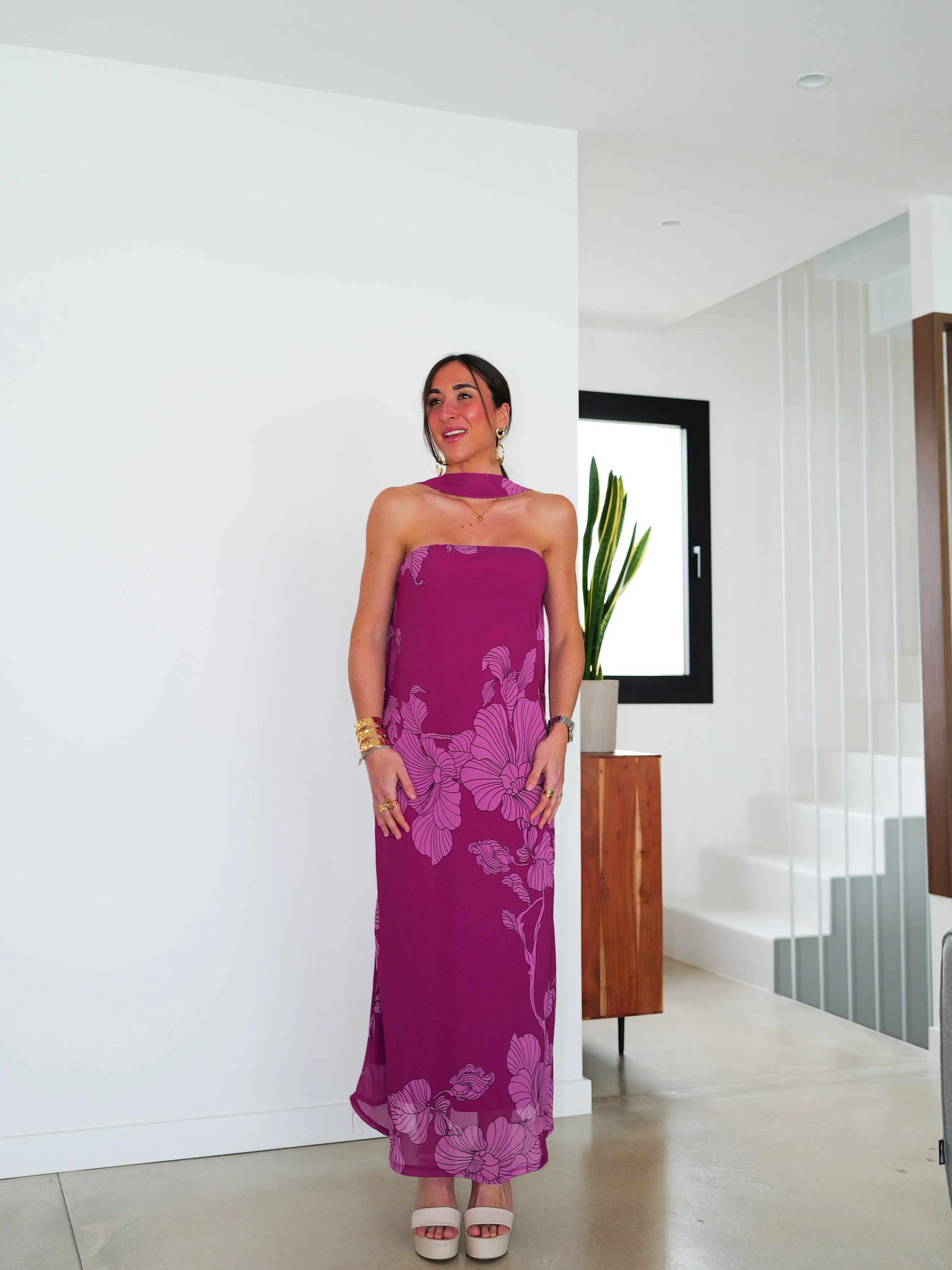 Vestido palabra midi choker flores amarena sold by Sorellas product image thumbnail 4