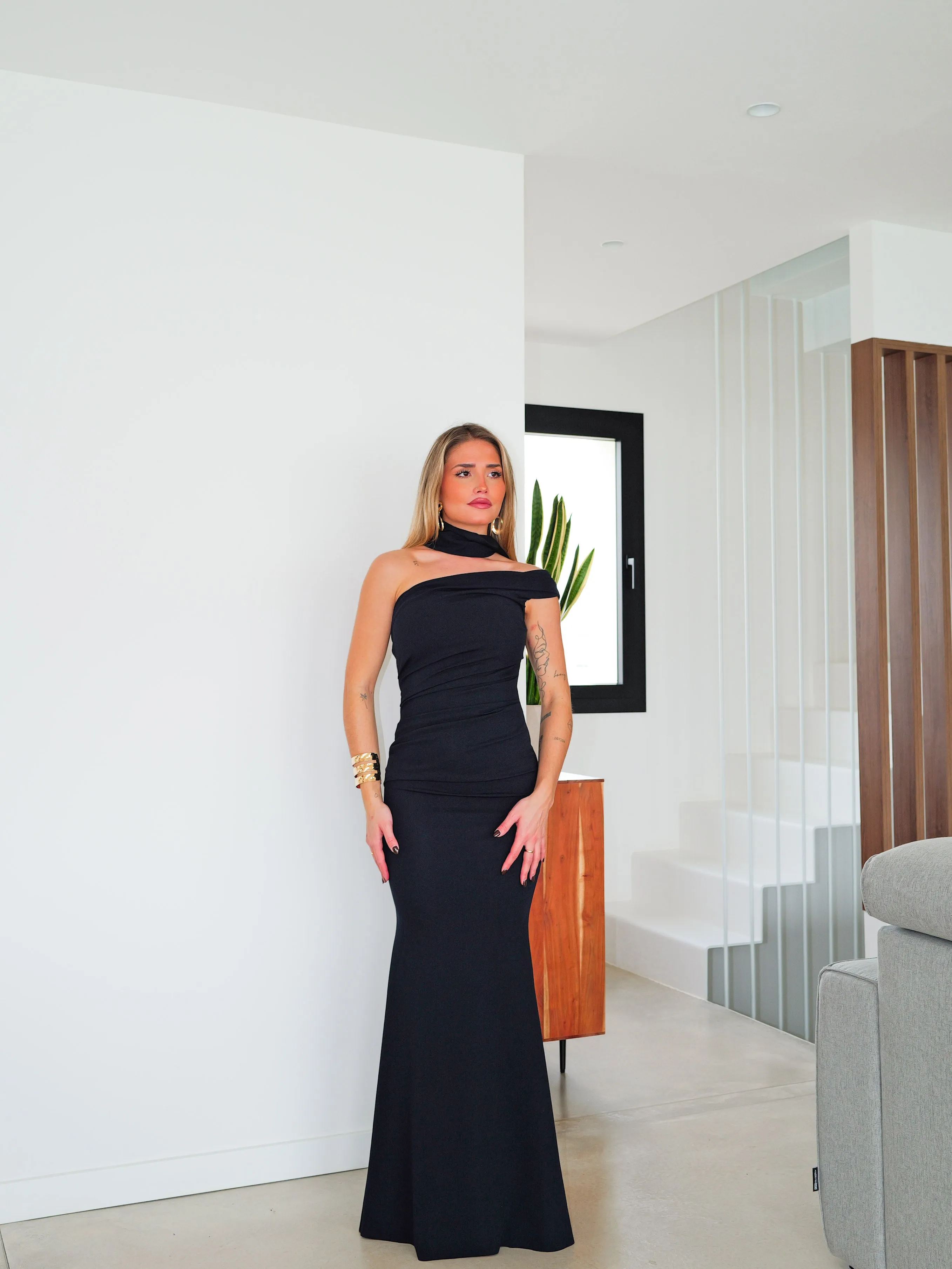 Vestido choker frunce asimétrico marino sold by Sorellas product image thumbnail 3