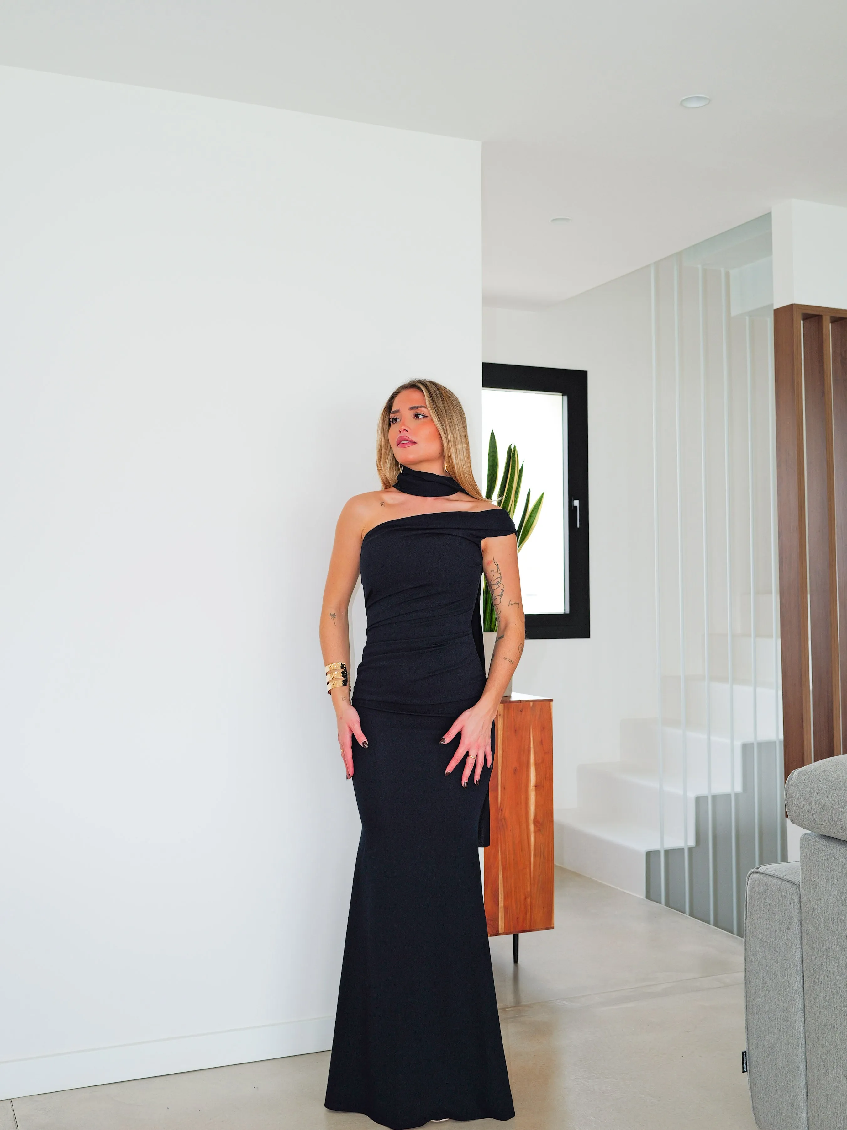 Vestido choker frunce asimétrico marino sold by Sorellas product image thumbnail 4