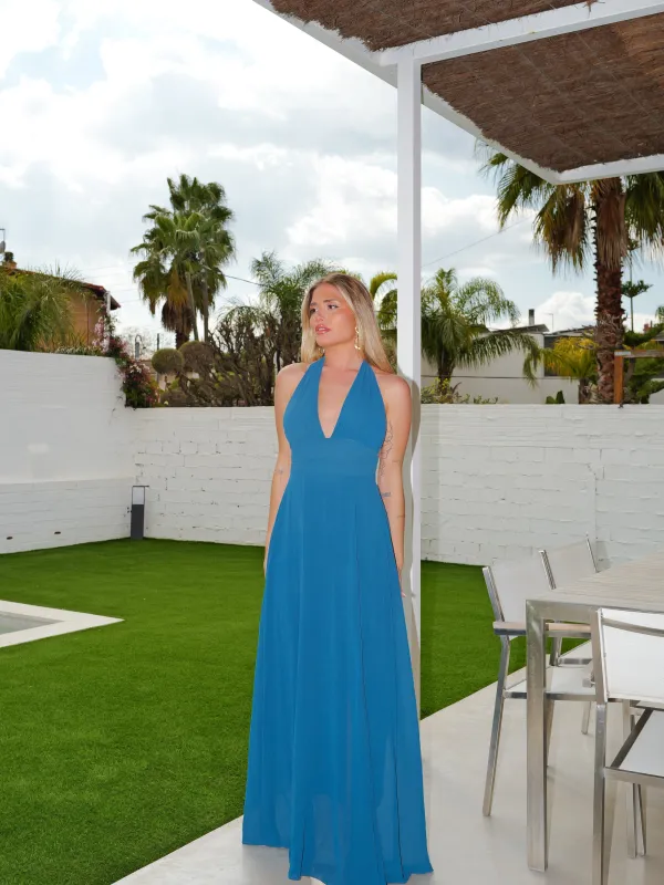 Vestido largo gasa escote pico petróleo sold by Sorellas