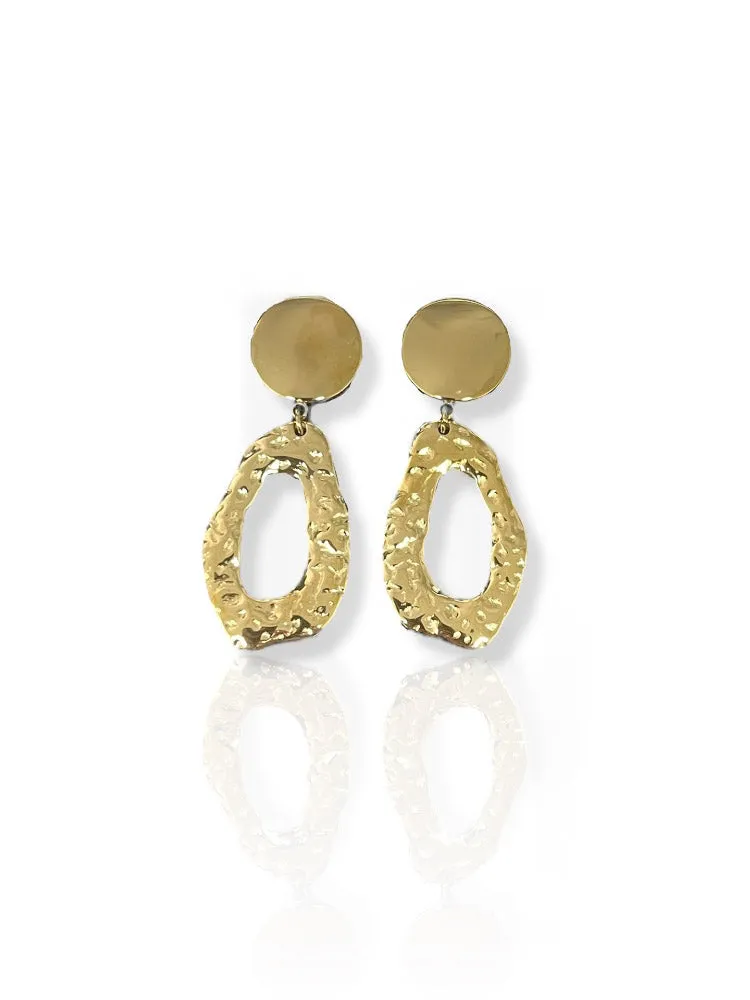 Pendientes óvalos textura dorados sold by Sorellas