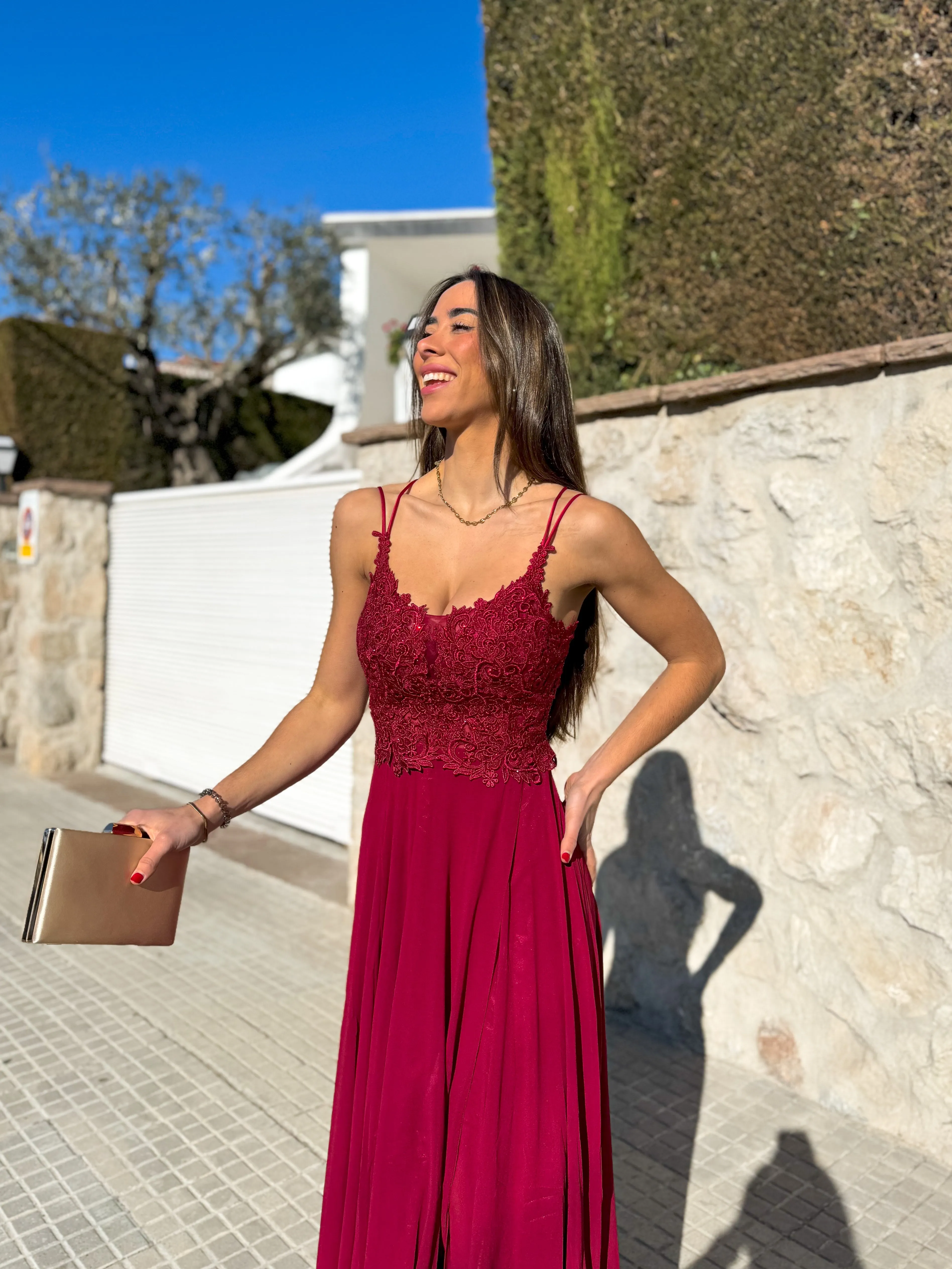 Vestido crepe encaje brillos burdeos sold by Sorellas product image thumbnail 5