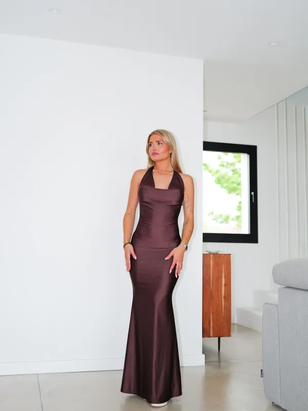 Vestido cascada largo chocolate sold by Sorellas