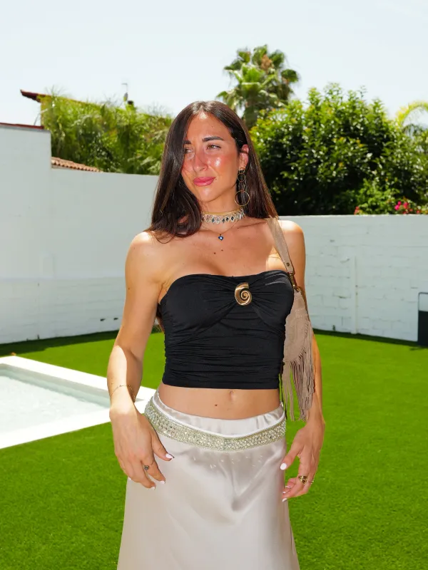 Cinturón espejos perlas dorado sold by Sorellas