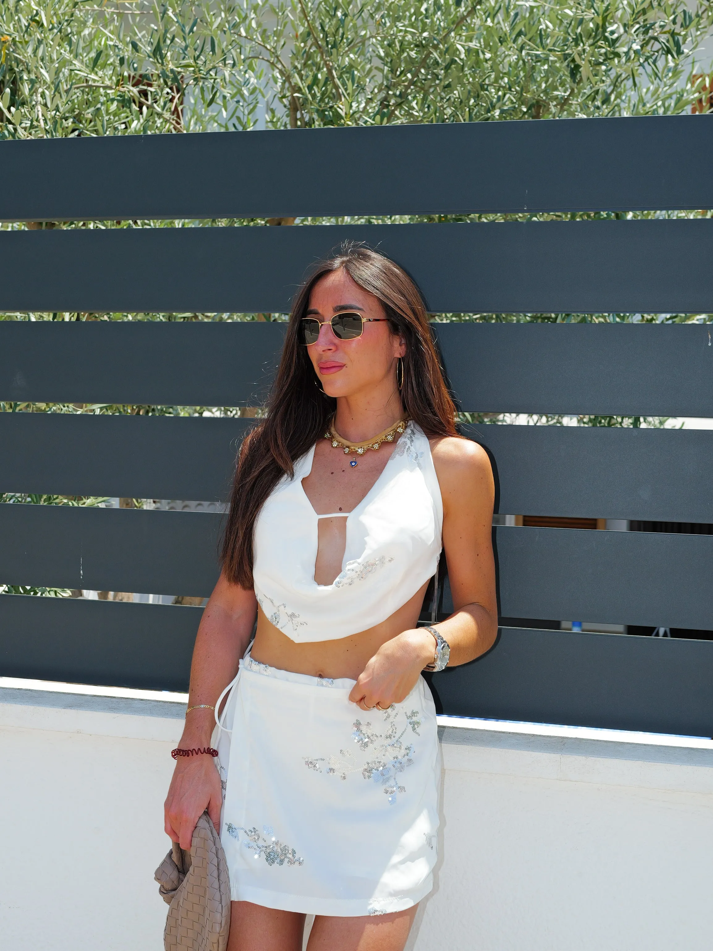 Conjunto raso detalles brillo blanco sold by Sorellas product image thumbnail 2