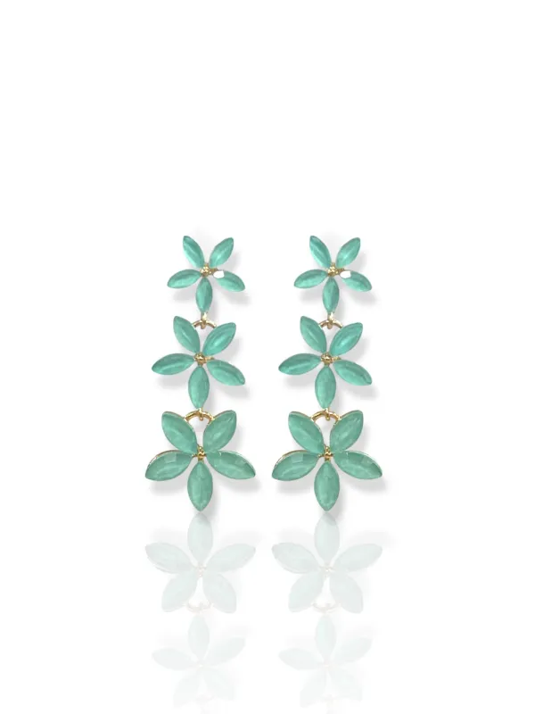 Pendientes flores piedras menta sold by Sorellas