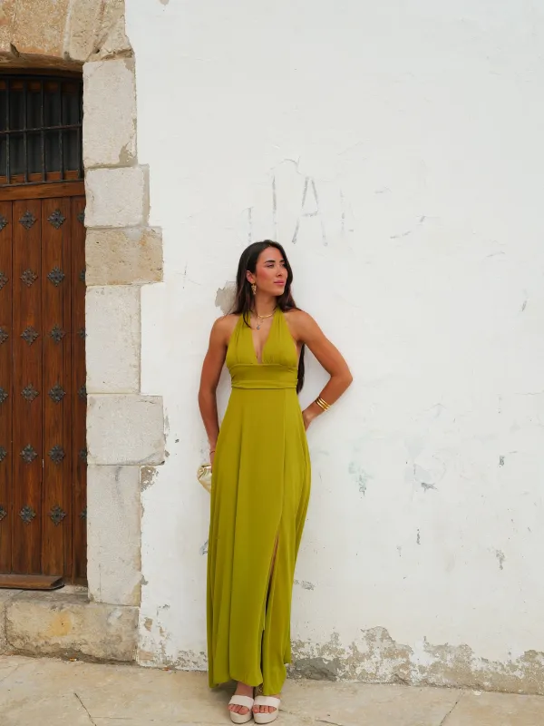 Vestido largo gasa escote pico oliva sold by Sorellas