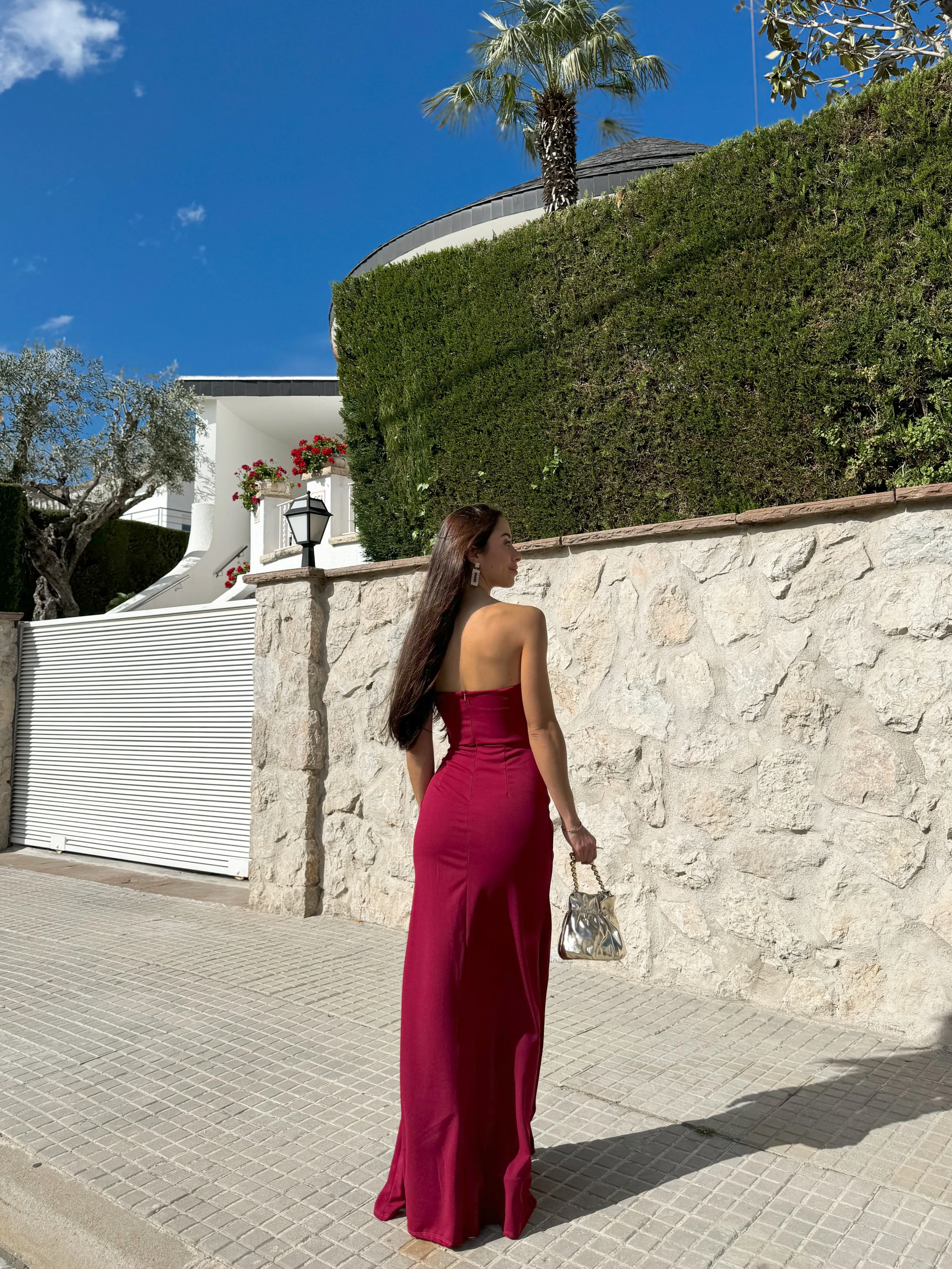 Vestido corazon ajustado burdeos sold by Sorellas product image thumbnail 5