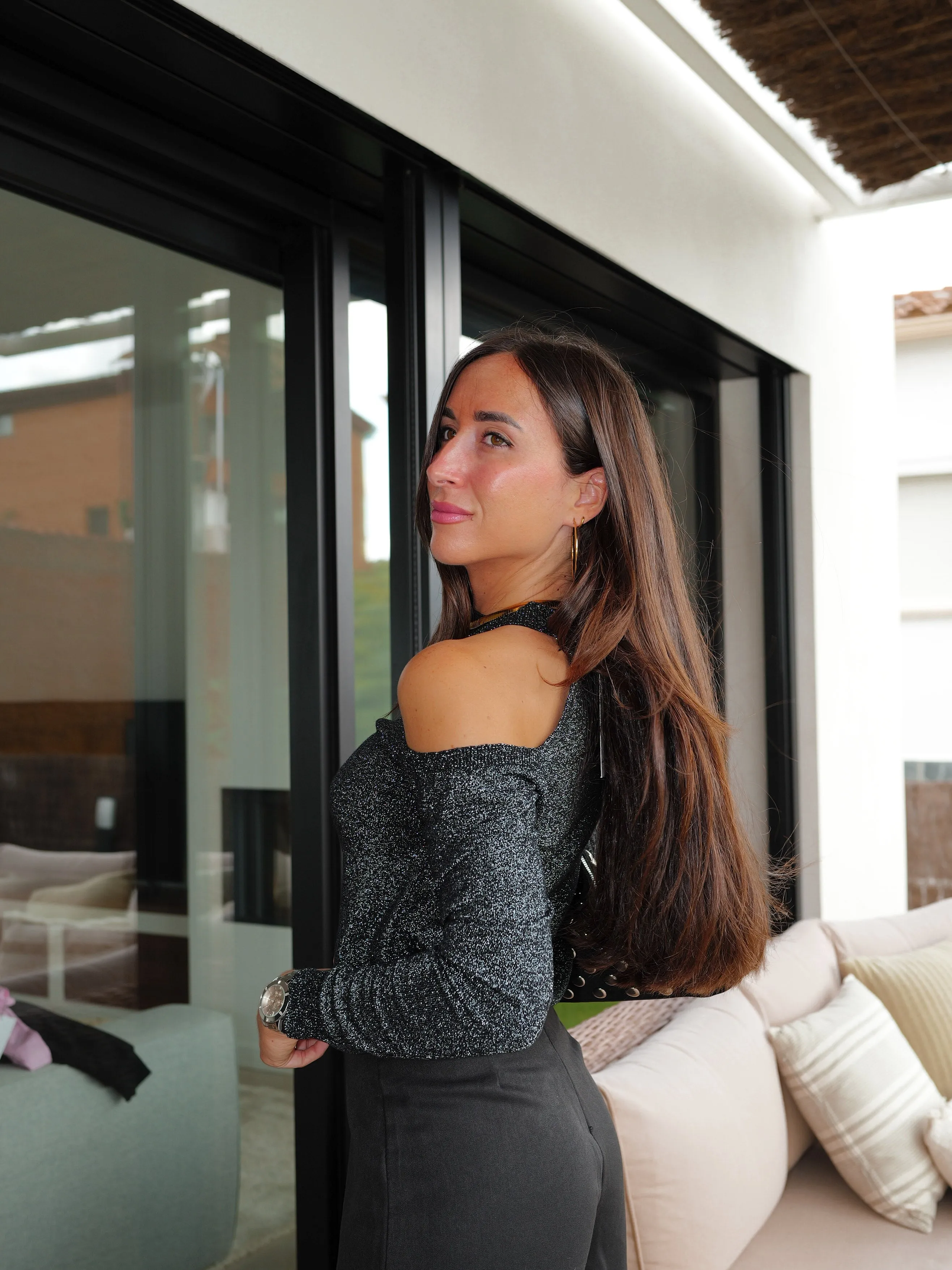 Jersey hombros brillo negro sold by Sorellas product image thumbnail 2