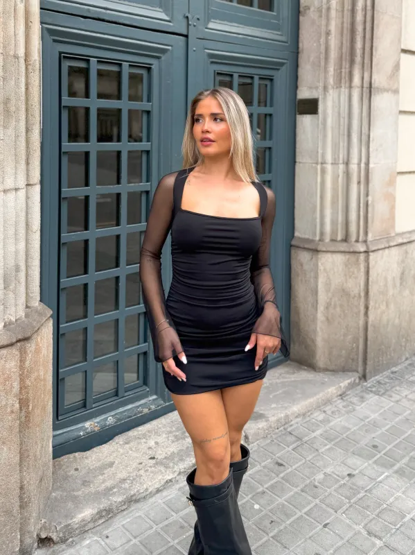 Vestido mini mangas tulle negro sold by Sorellas
