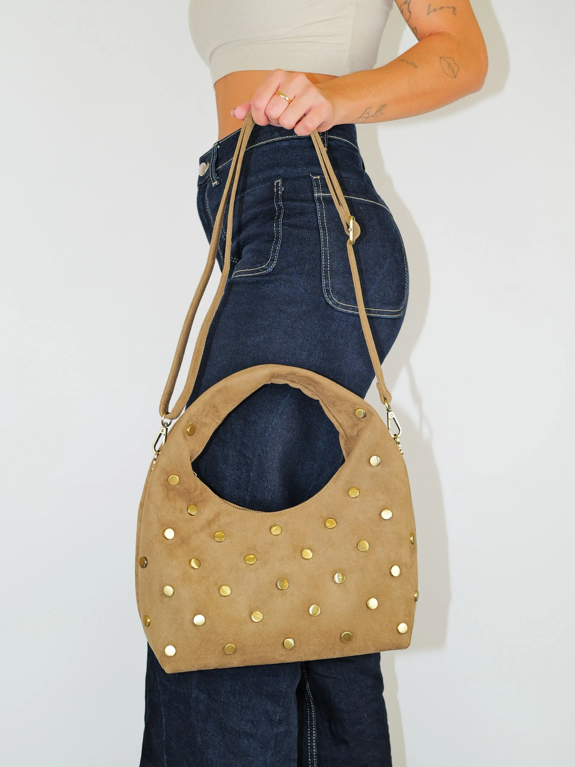 Bolso asa tachuelas dorado tostado sold by Sorellas product image thumbnail 5