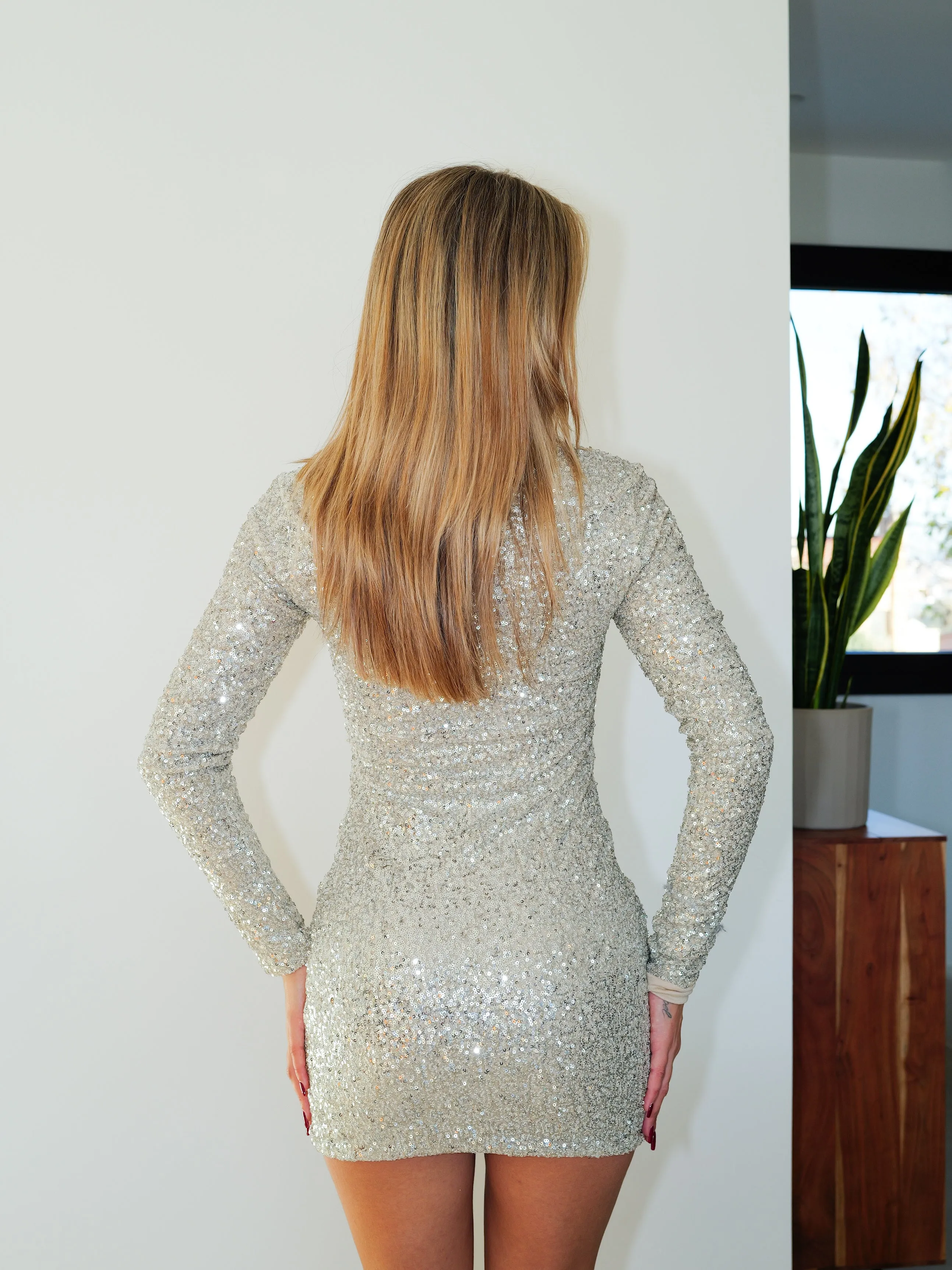 Vestido mini glitter corazon beige sold by Sorellas product image thumbnail 2