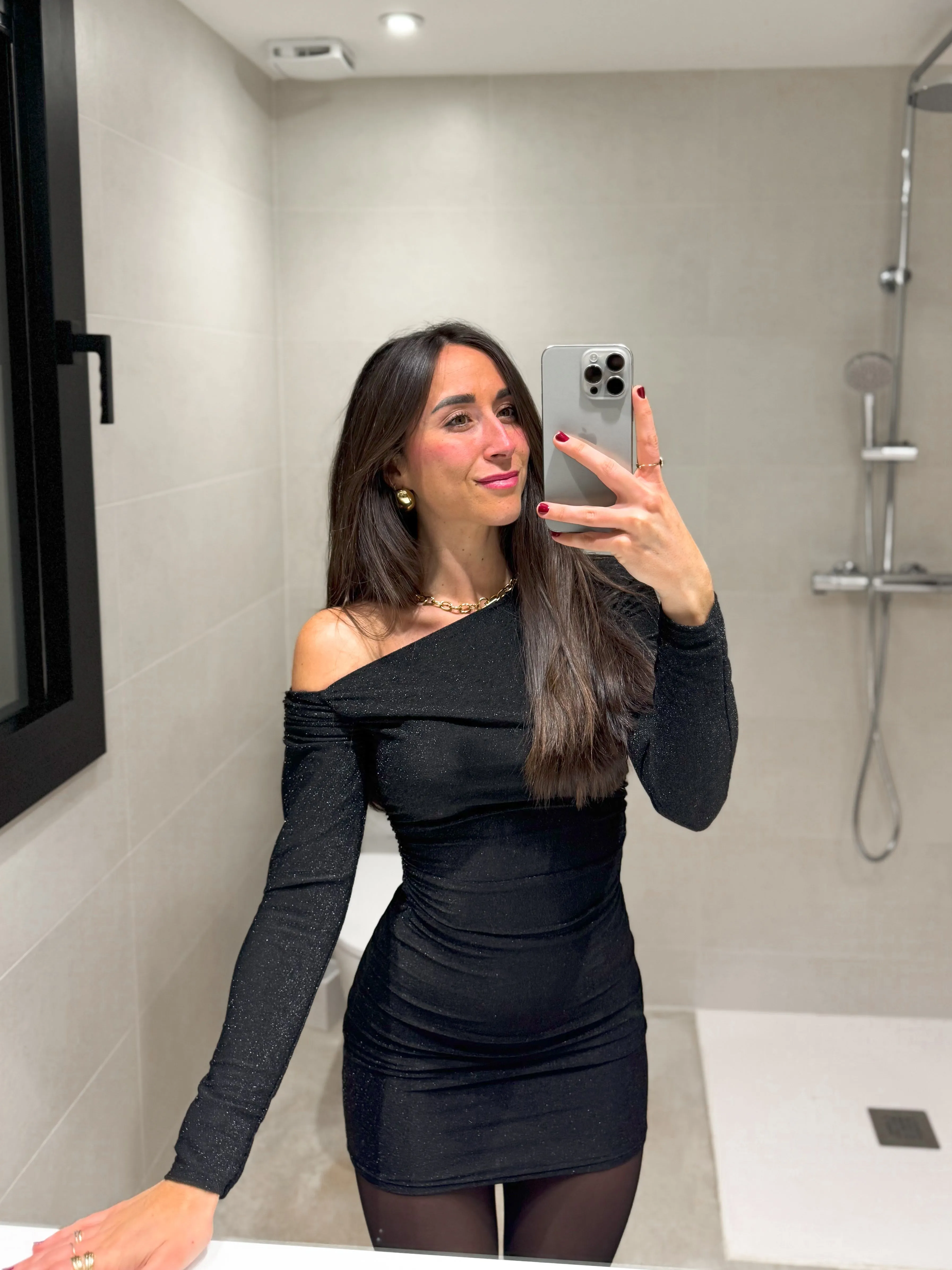 Vestido asim lurex negro sold by Sorellas