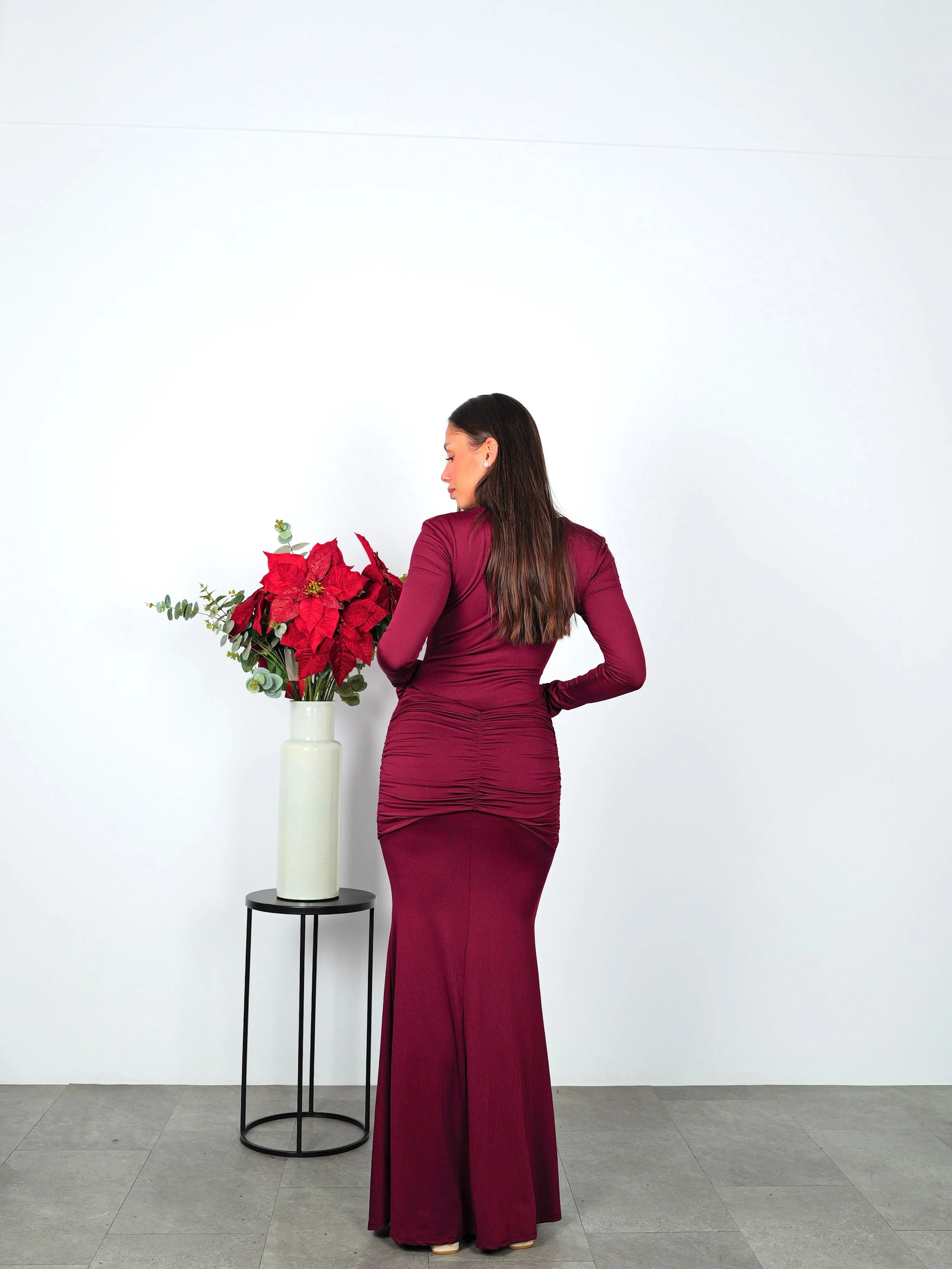 Vestido largo manga escote banda burdeos sold by Sorellas product image thumbnail 4