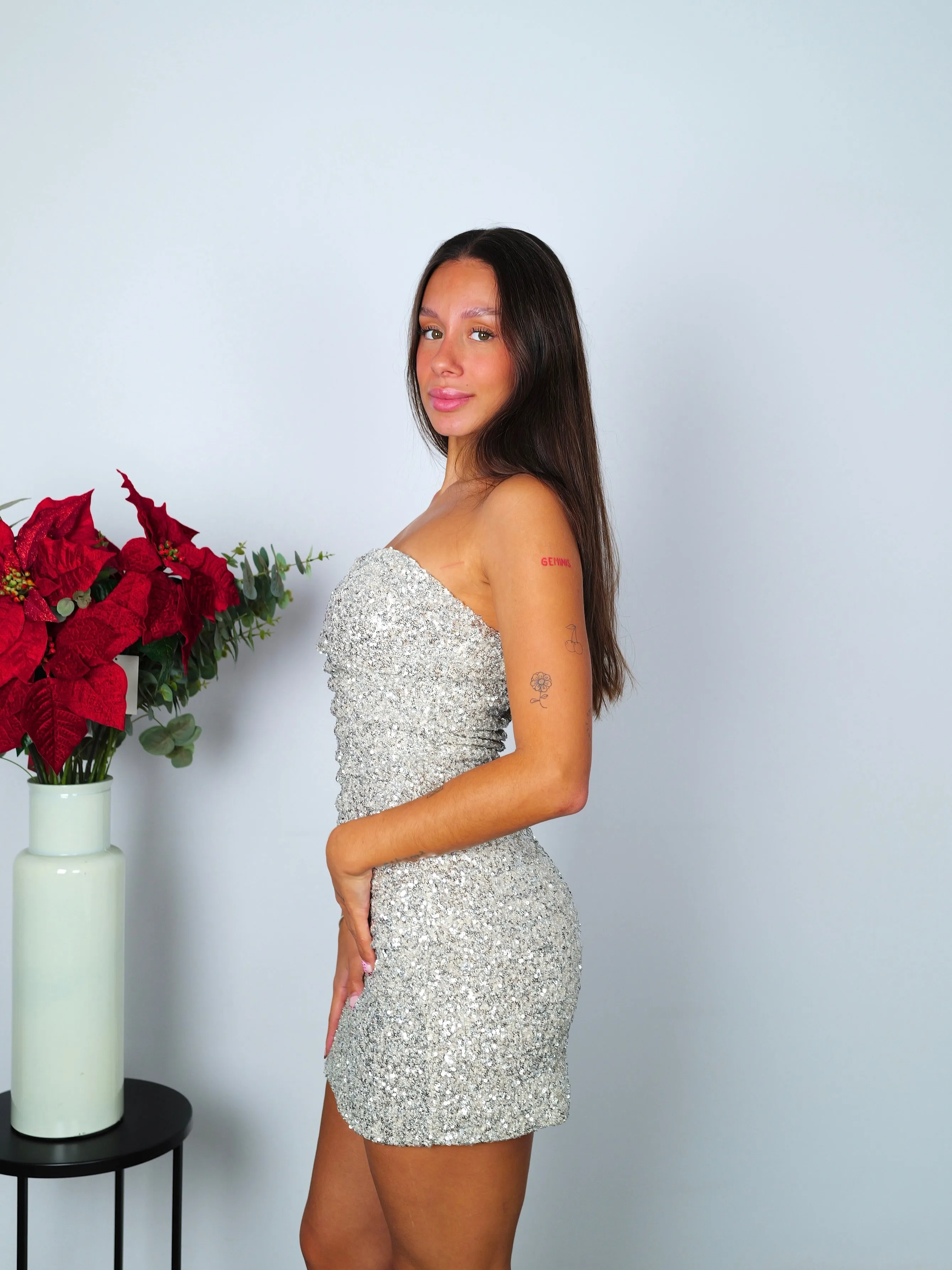 Vestido mini corazón glitter beige sold by Sorellas product image thumbnail 2