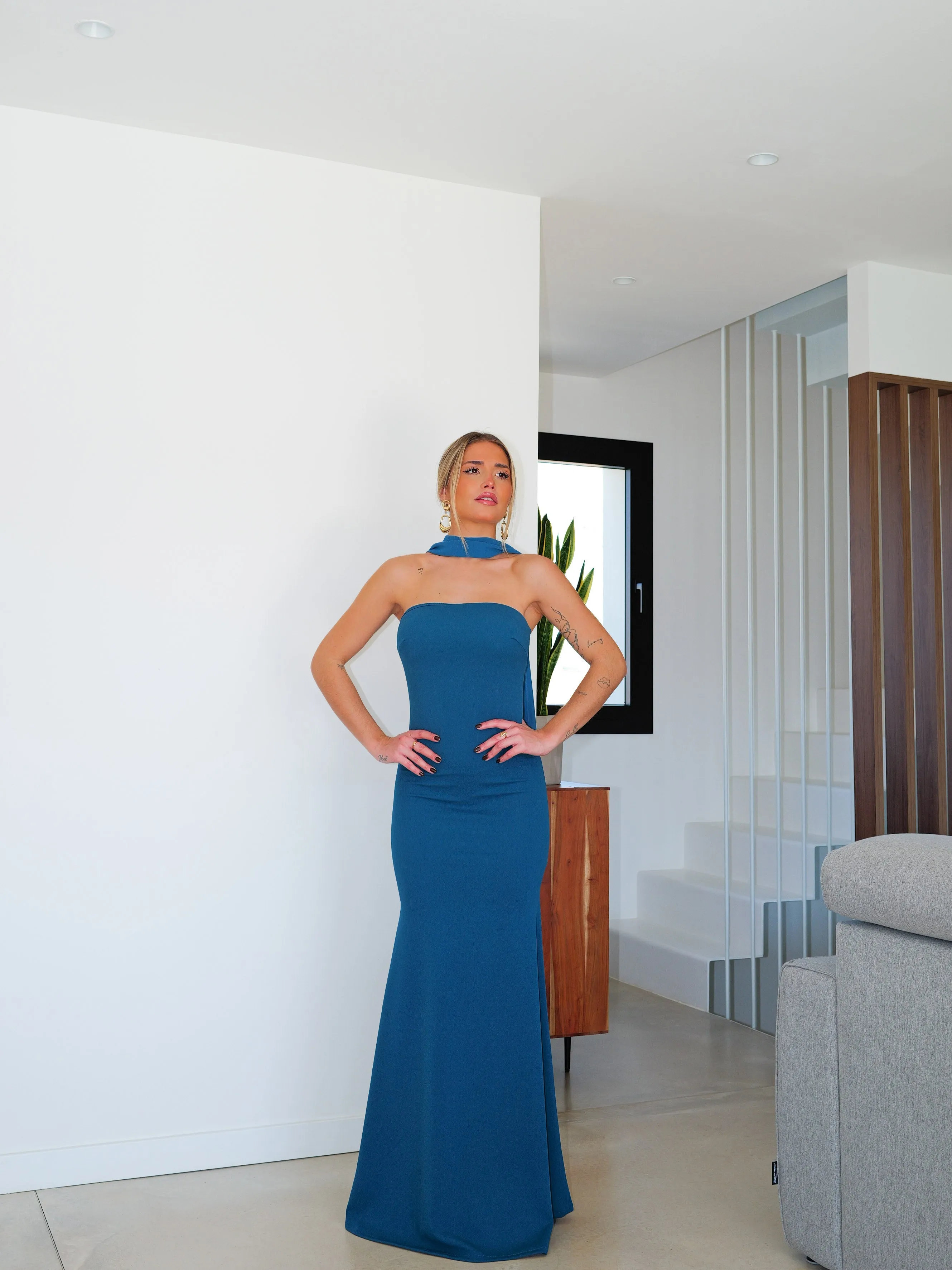 Vestido sirena choker tulle petróleo sold by Sorellas product image thumbnail 4