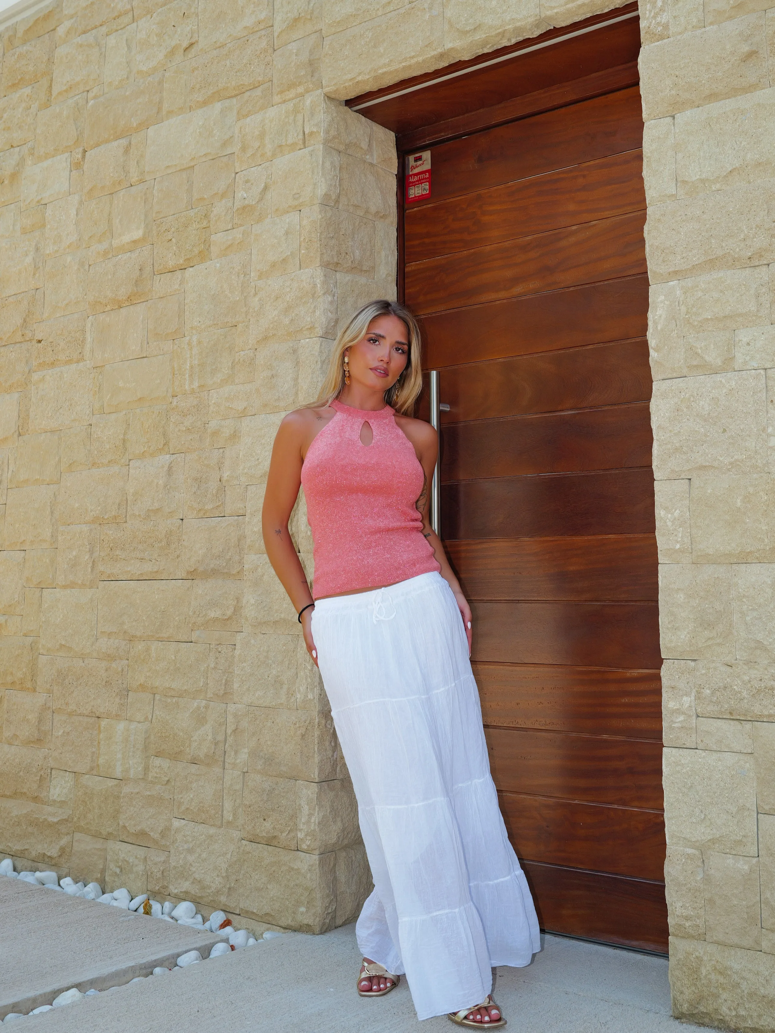 Top brillos detalle escote coral sold by Sorellas product image thumbnail 4