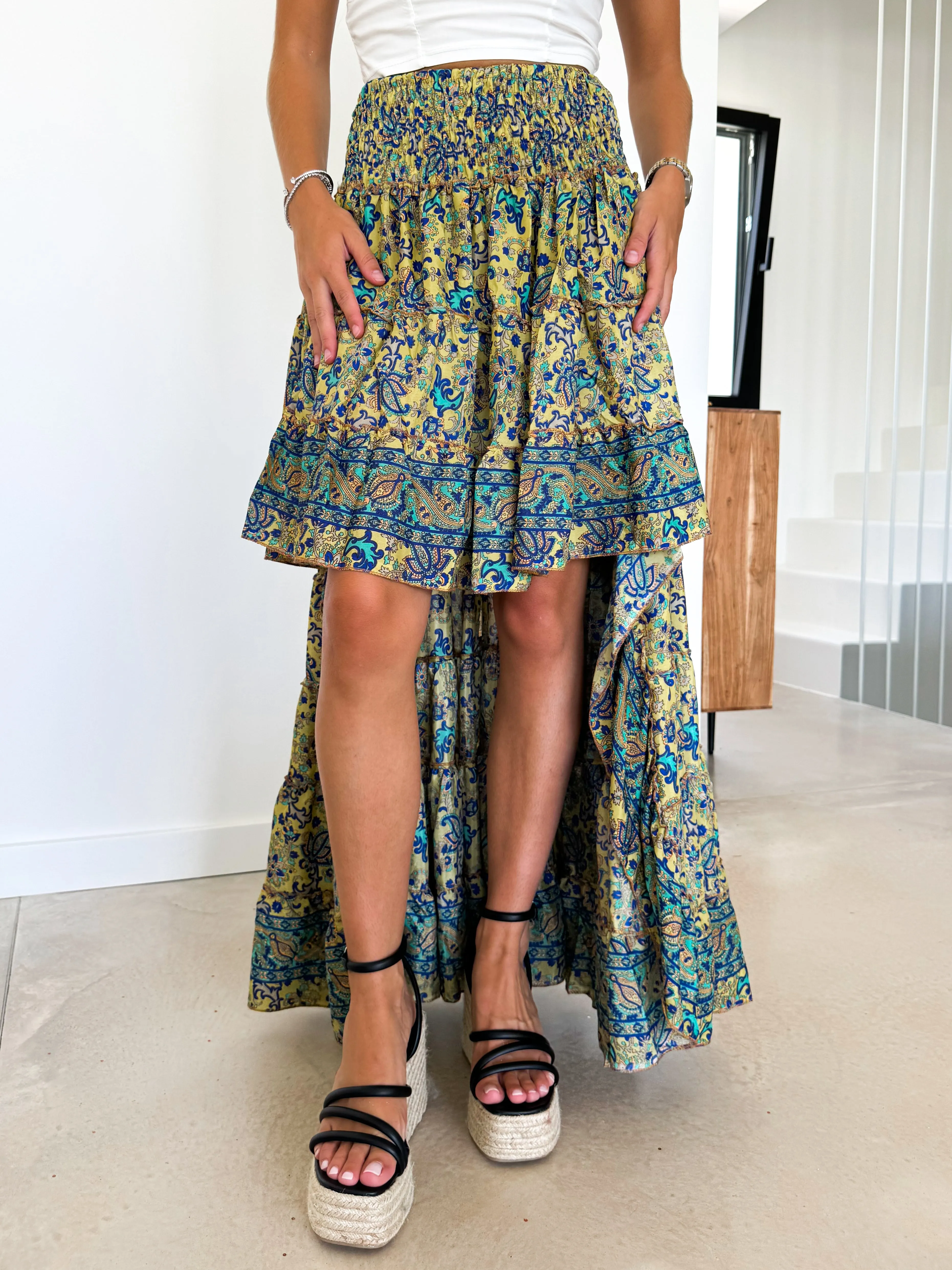 Falda asimétrica boho amarilla sold by Sorellas product image thumbnail 5