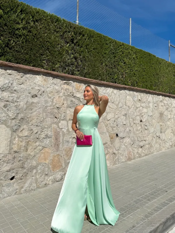 Vestido halter raso menta sold by Sorellas