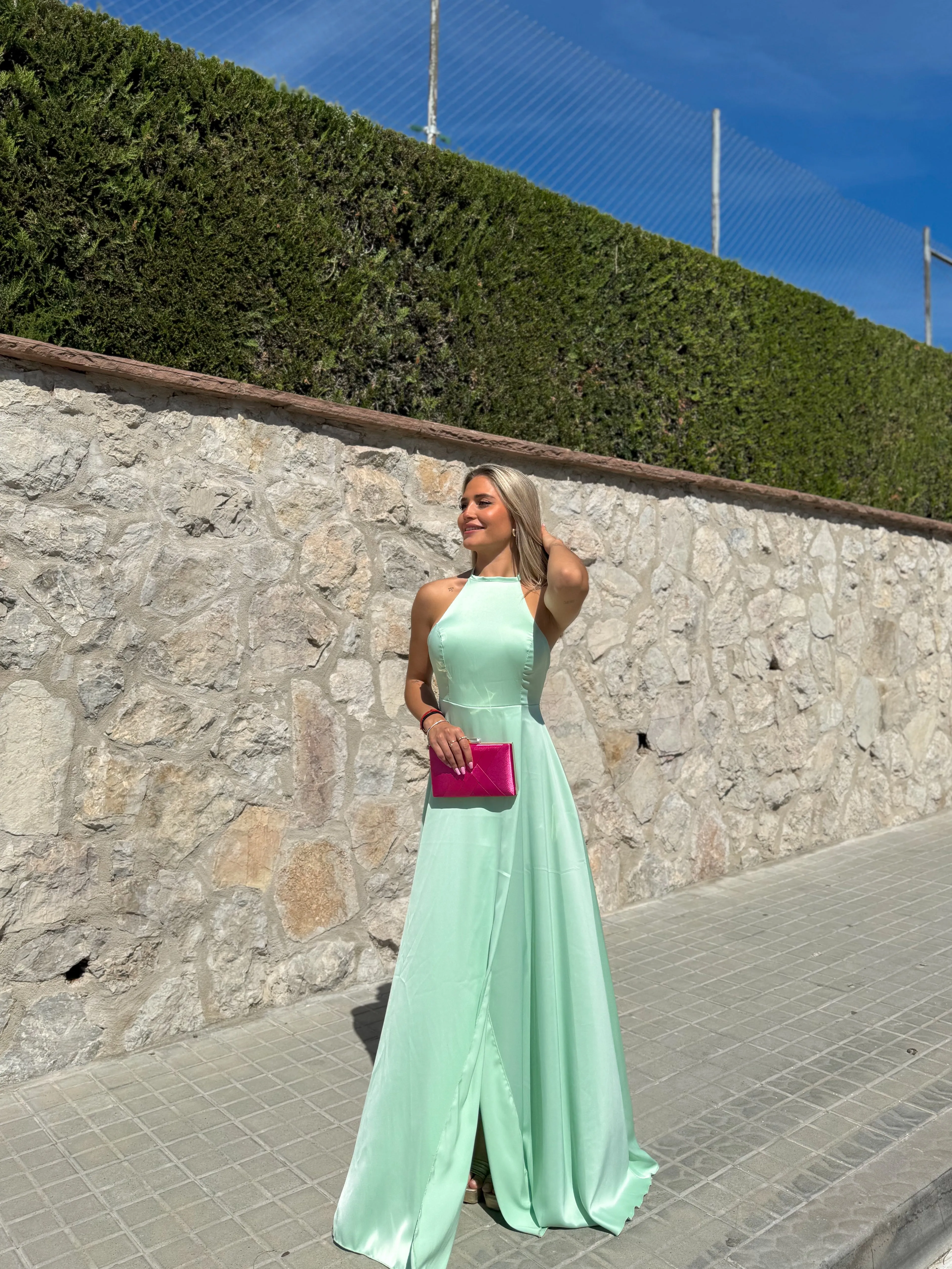 Vestido halter raso menta sold by Sorellas product image thumbnail 3