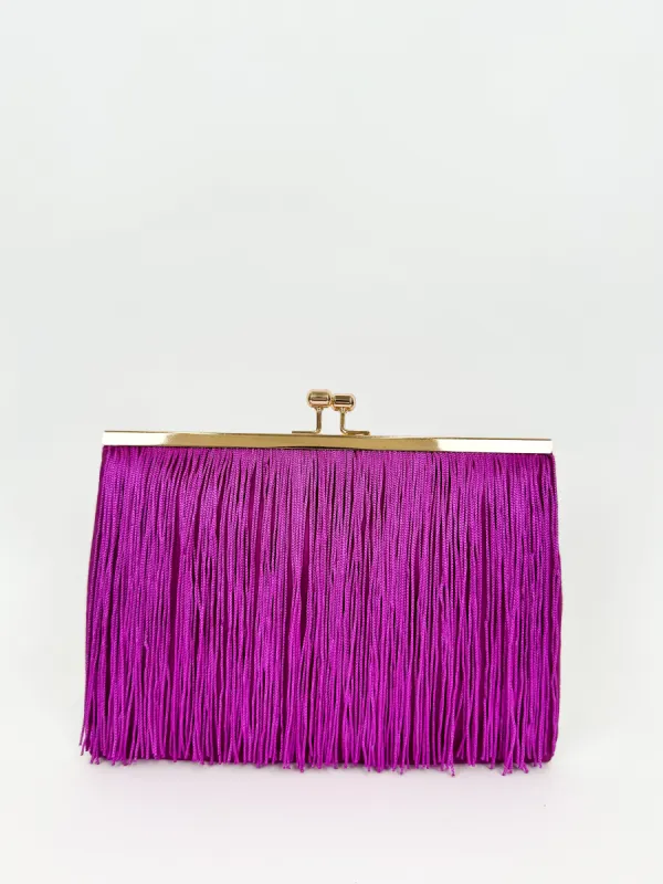 Clutch ante flecos amarena sold by Sorellas