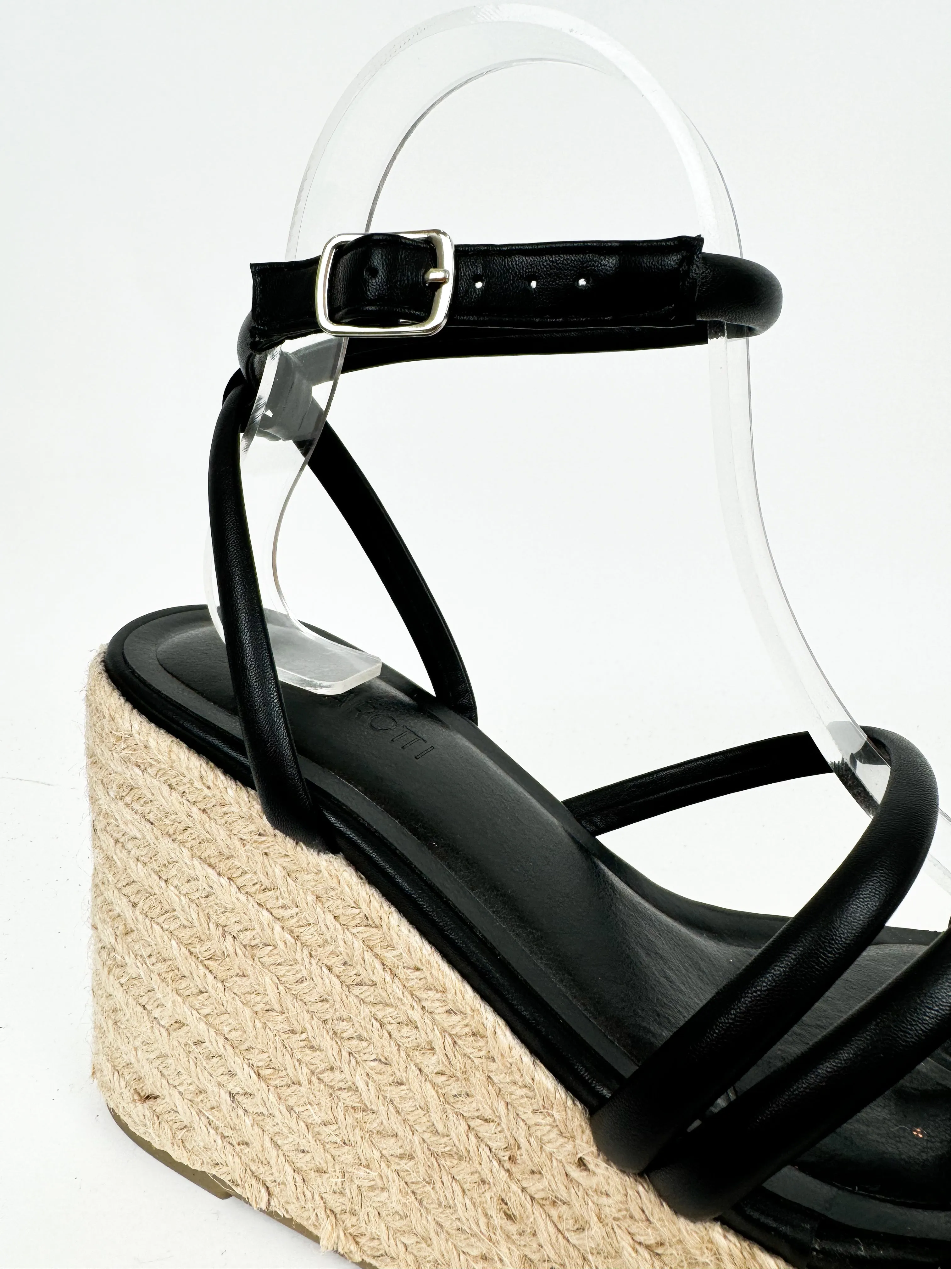 Cuñas plataforma esparto negro sold by Sorellas product image thumbnail 4