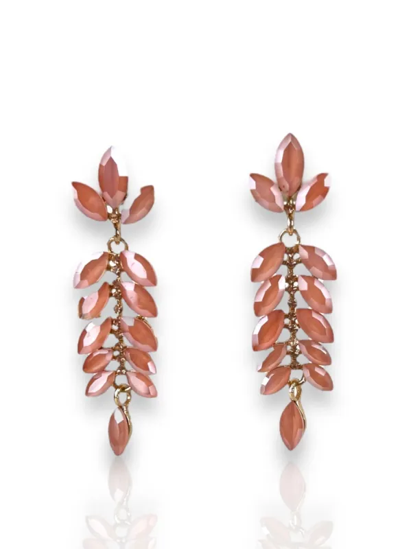 Pendientes hebras rosa nude sold by Sorellas