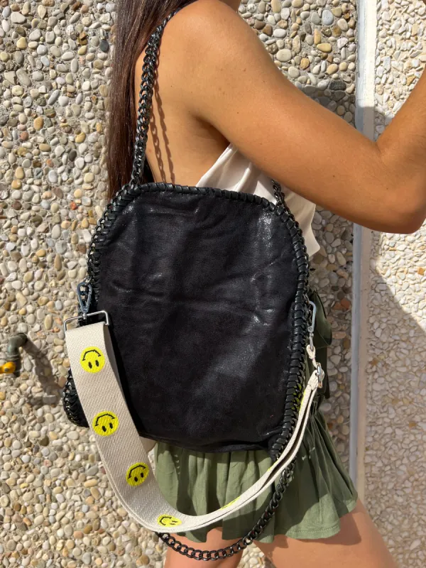 Bolso bag poke negro sold by Sorellas