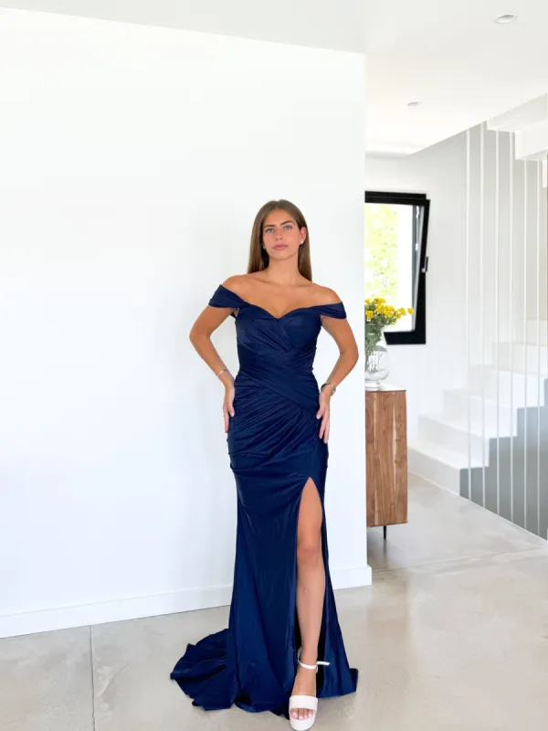 Vestido barco frunce cruzado marino sold by Sorellas