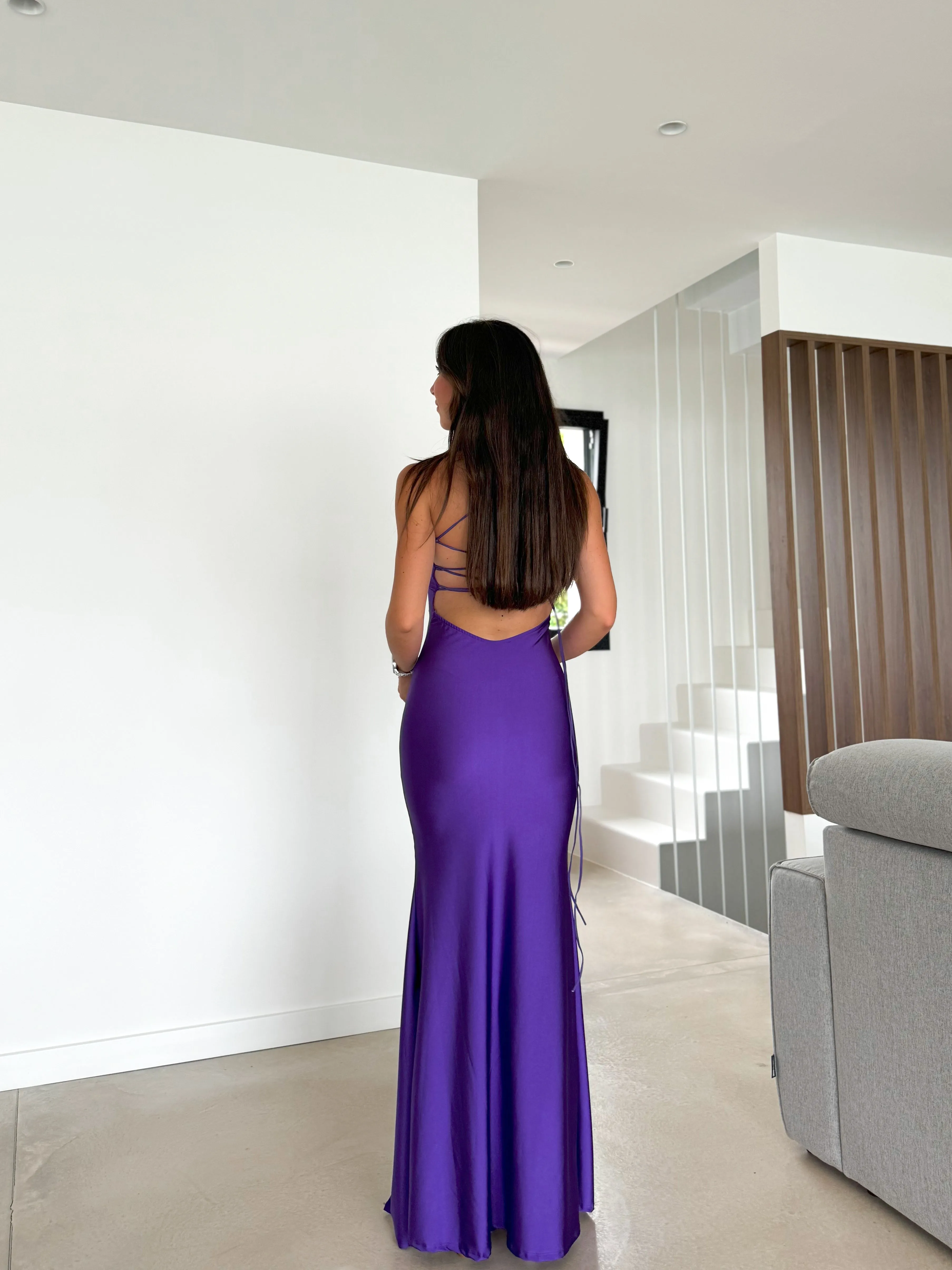Vestido pico satin entrelazado morado sold by Sorellas product image thumbnail 5
