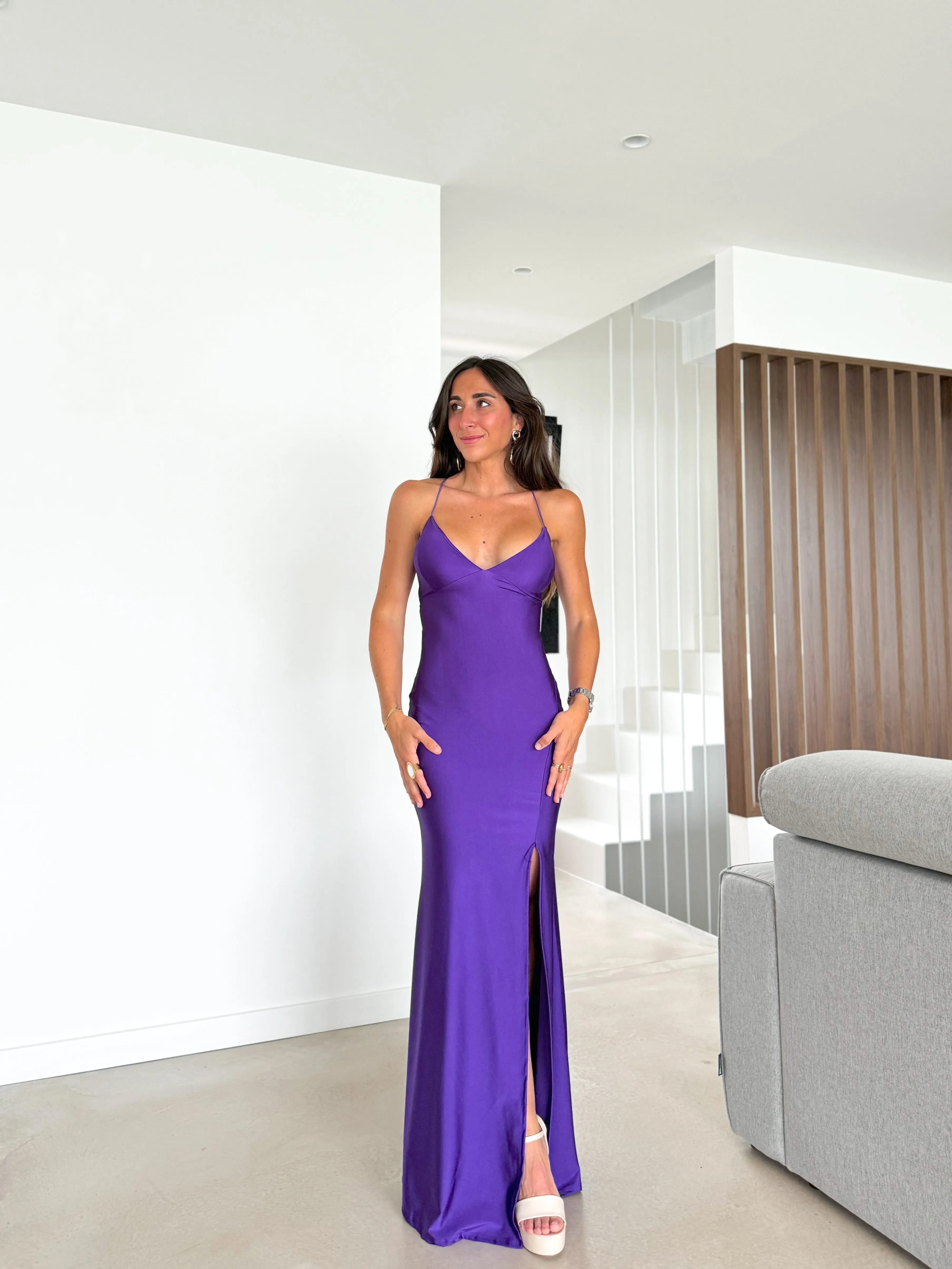Vestido pico satin entrelazado morado sold by Sorellas product image thumbnail 2