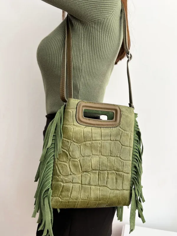 Bolso coco flecos caqui sold by Sorellas