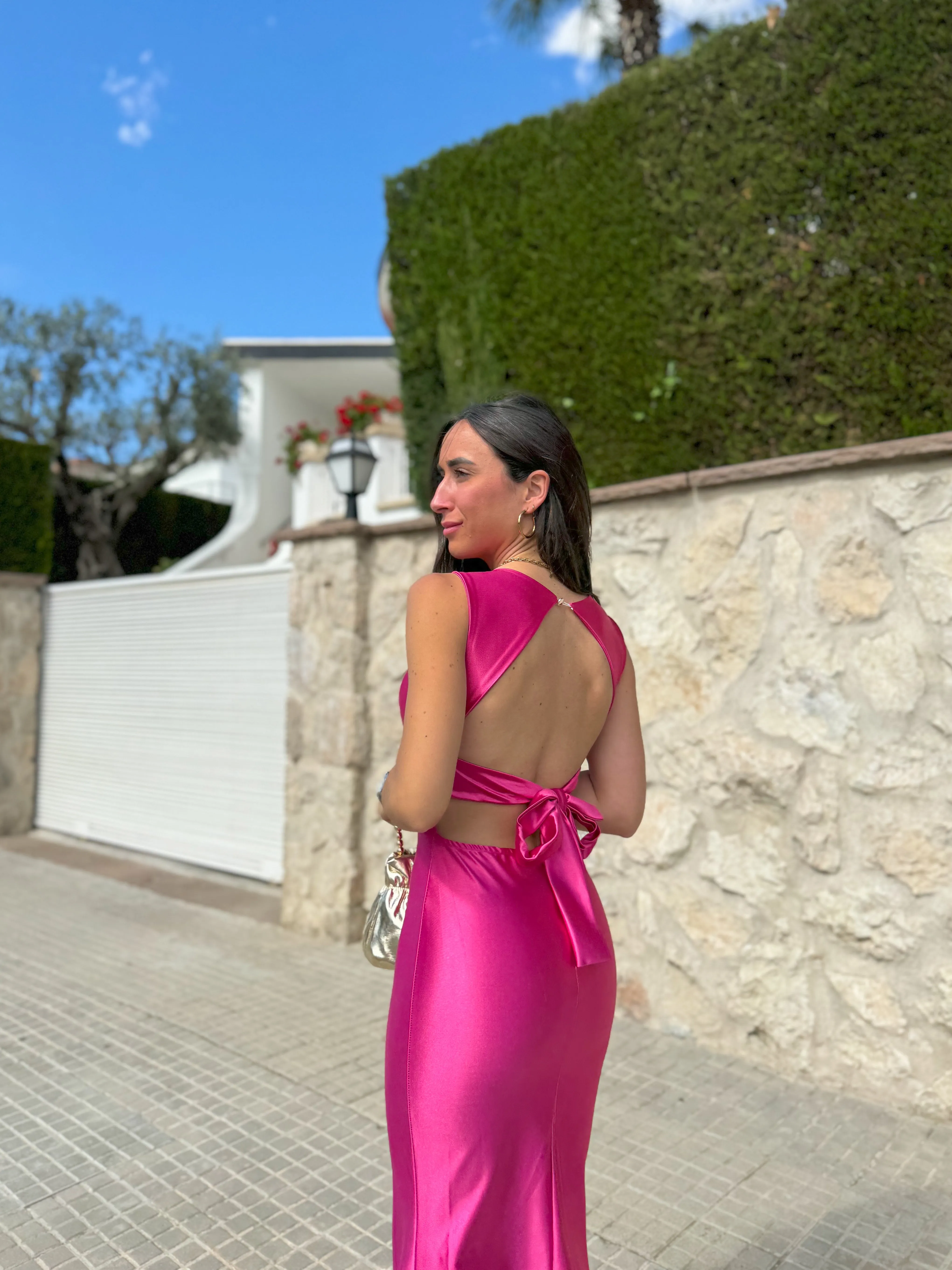 Vestido corazon satinado rosa sold by Sorellas product image thumbnail 5