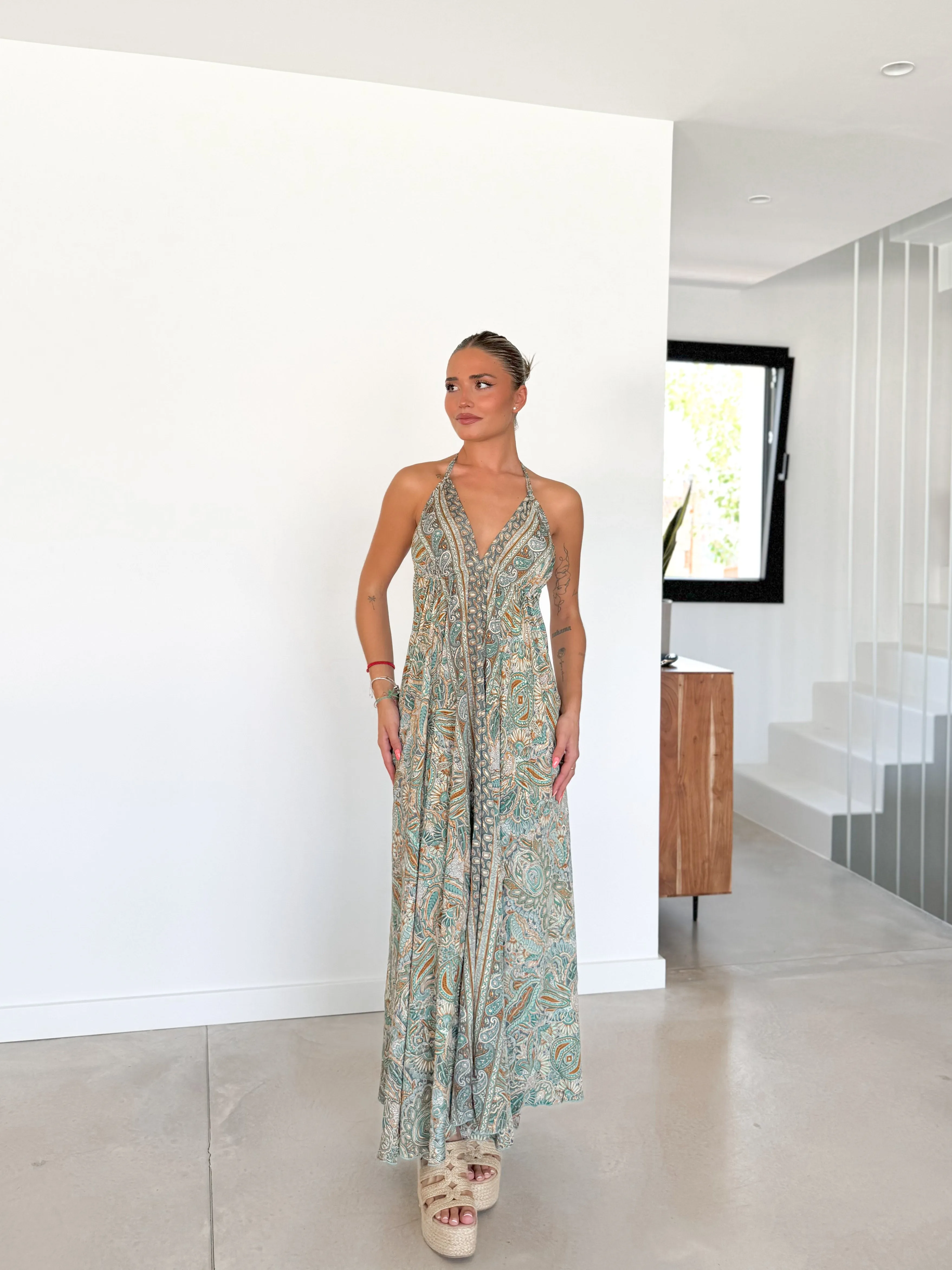 Vestido boho largo caqui sold by Sorellas