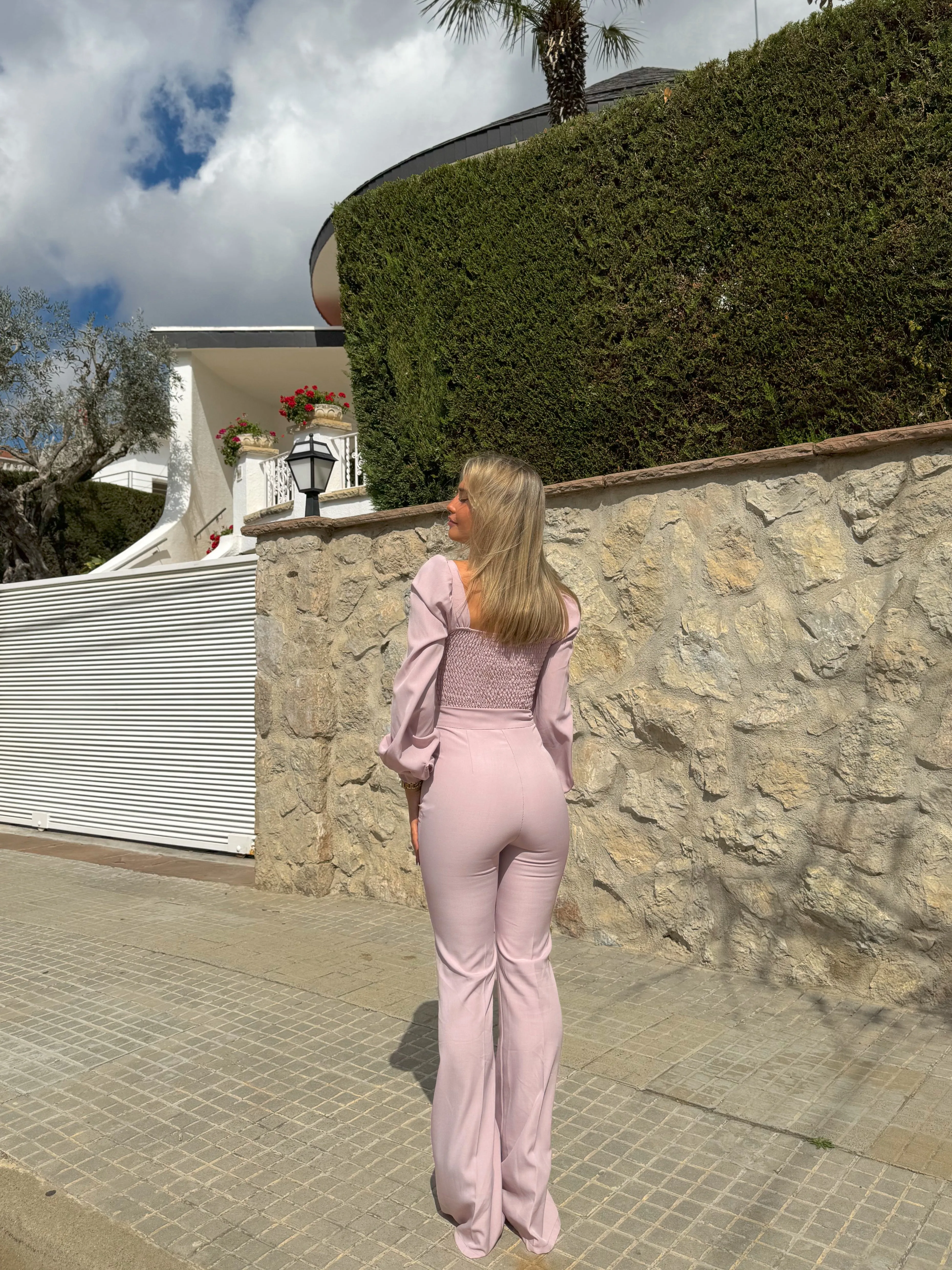 Conjunto traje corsé rosa sold by Sorellas product image thumbnail 4