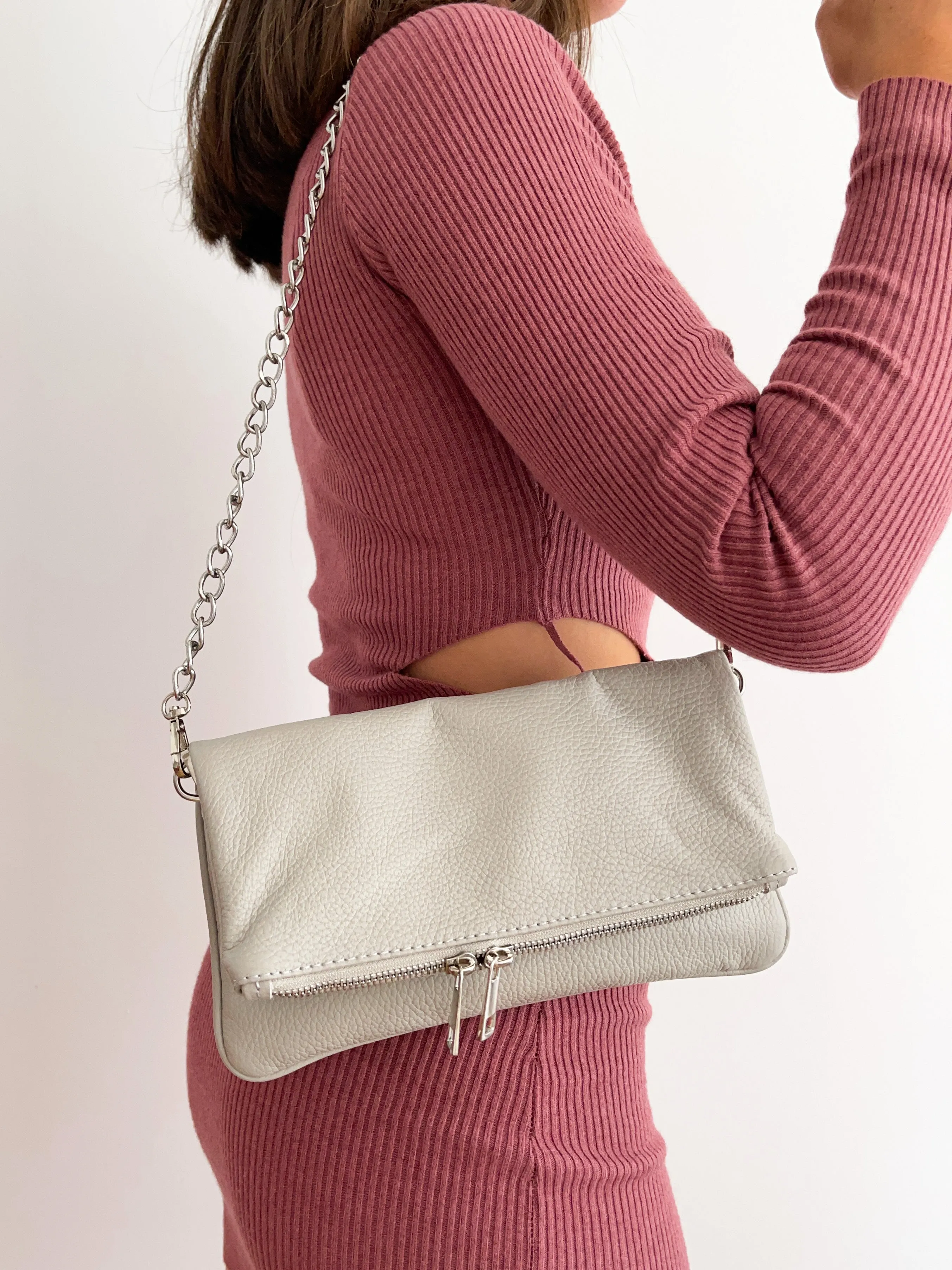 Bolso piel cadenas hielo sold by Sorellas product image thumbnail 2